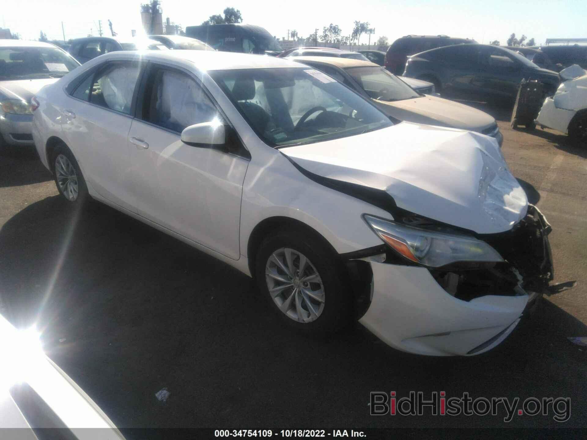 Photo 4T4BF1FK0FR496362 - TOYOTA CAMRY 2015