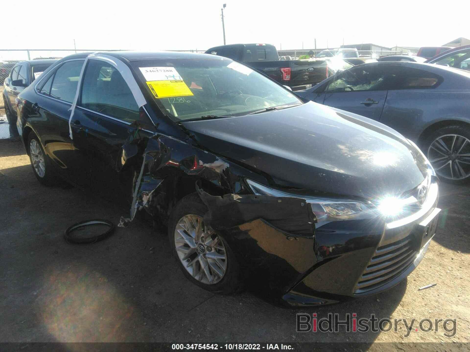 Photo 4T4BF1FK4GR534158 - TOYOTA CAMRY 2016