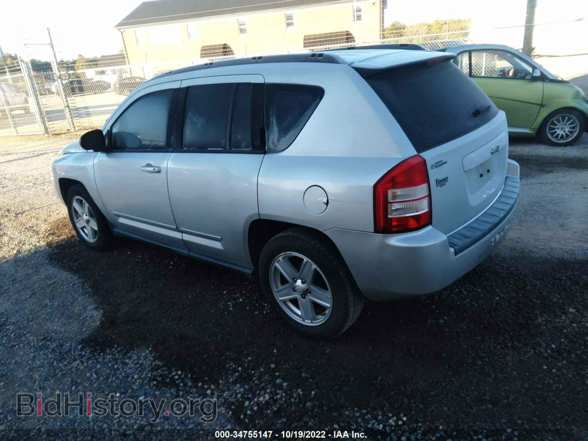 2010 JEEP COMPASS - VIN: 1J4NT4FB0AD656507 - Фото 3