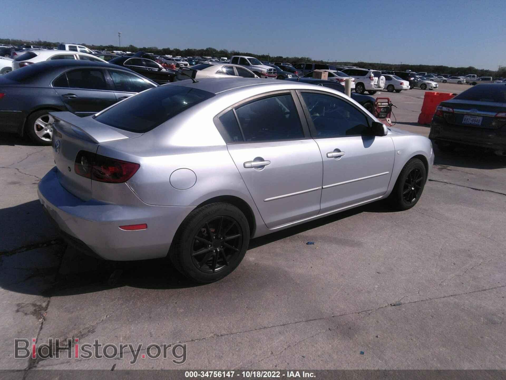 2006 MAZDA MAZDA3 - VIN: JM1BK32F261410517 - Фото 4