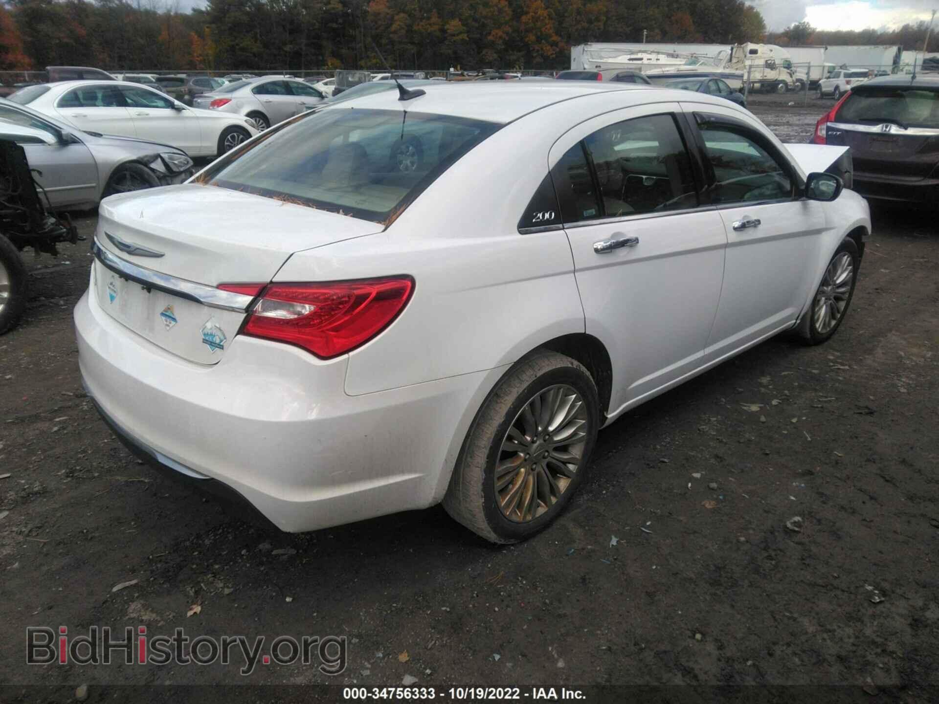 2011 CHRYSLER 200 - VIN: 1C3BC2FG1BN548342 - Photo 4
