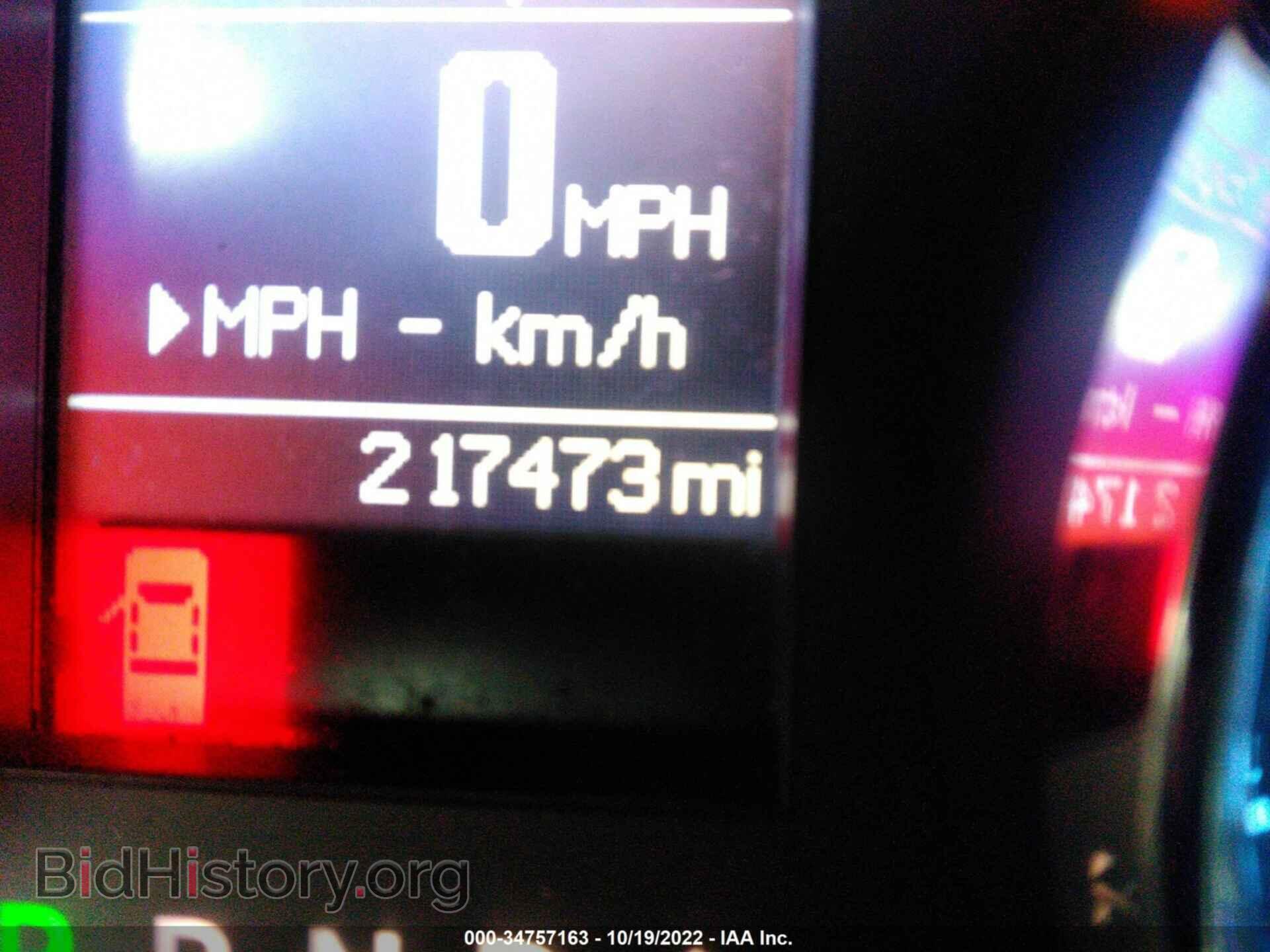 2011 CHRYSLER 300 - VIN: 2C3CA4CG5BH528887 - Фото 7