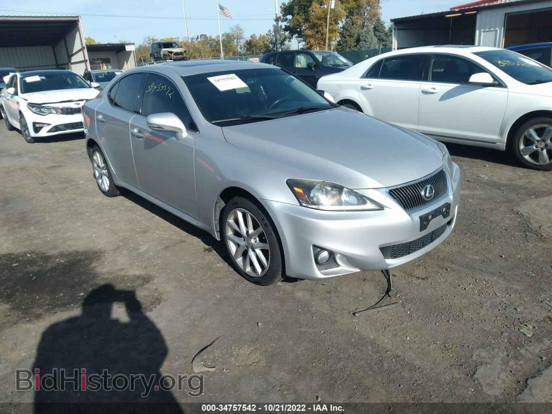 Photo JTHCF5C28C5055047 - LEXUS IS 250 2012