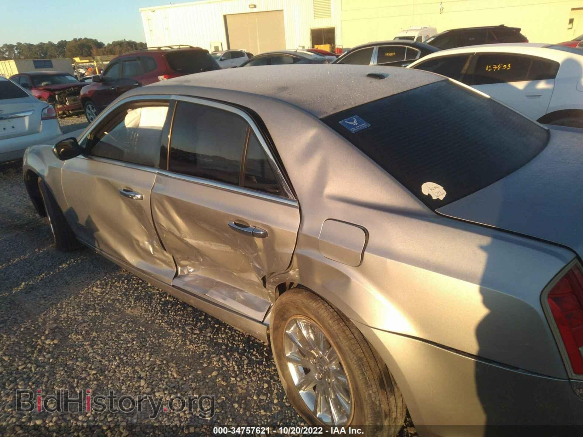 2011 CHRYSLER 300 - VIN: 2C3CA5CG8BH533412 - Фото 6