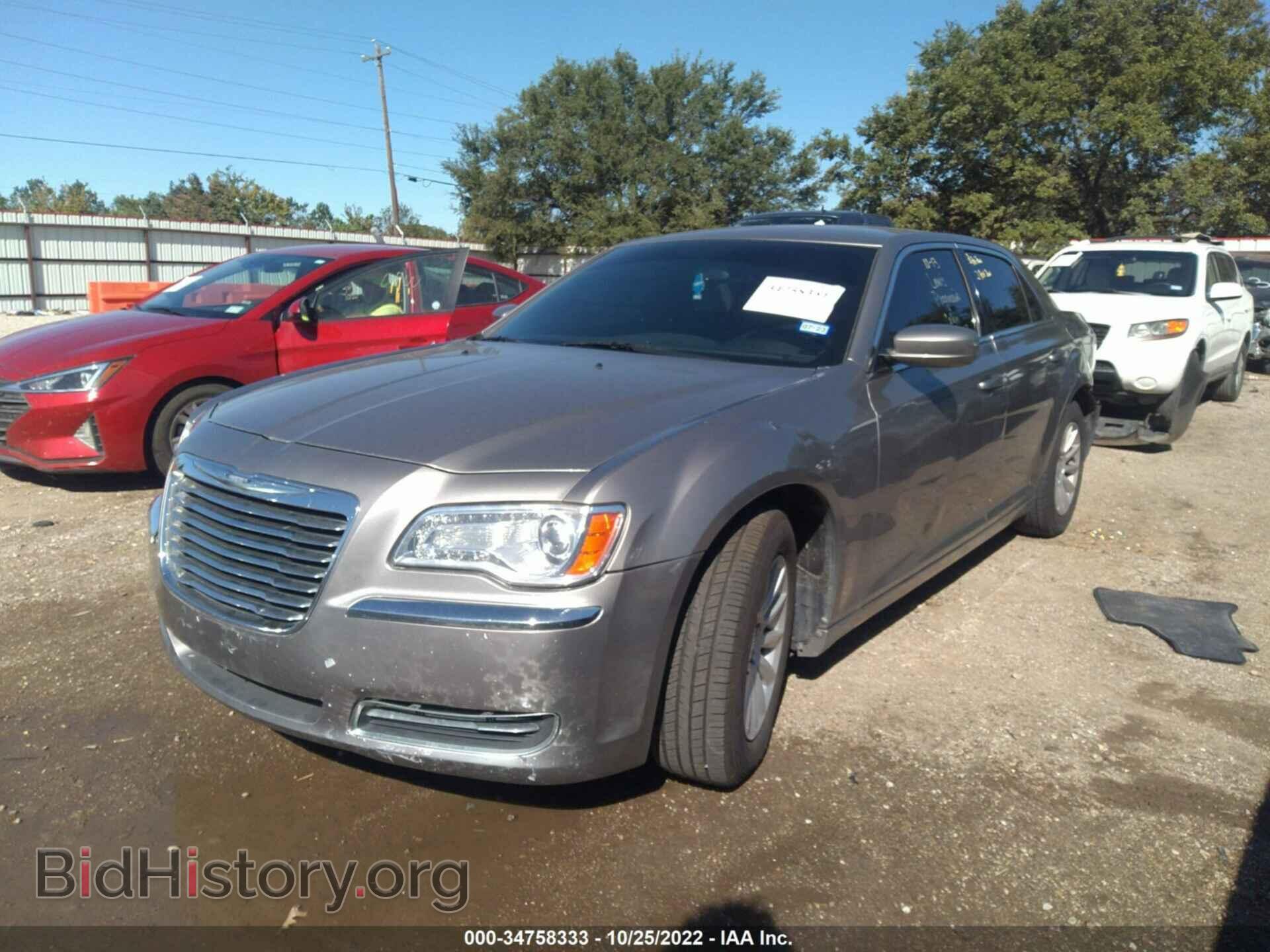 2014 CHRYSLER 300 - VIN: 2C3CCAAG5EH184297 - Фото 2