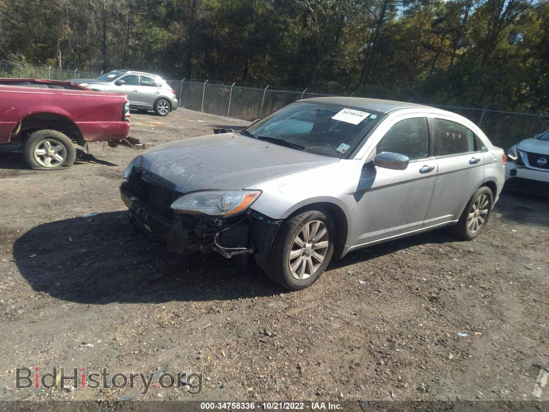 2013 CHRYSLER 200 - VIN: 1C3CCBCG6DN527062 - Photo 2