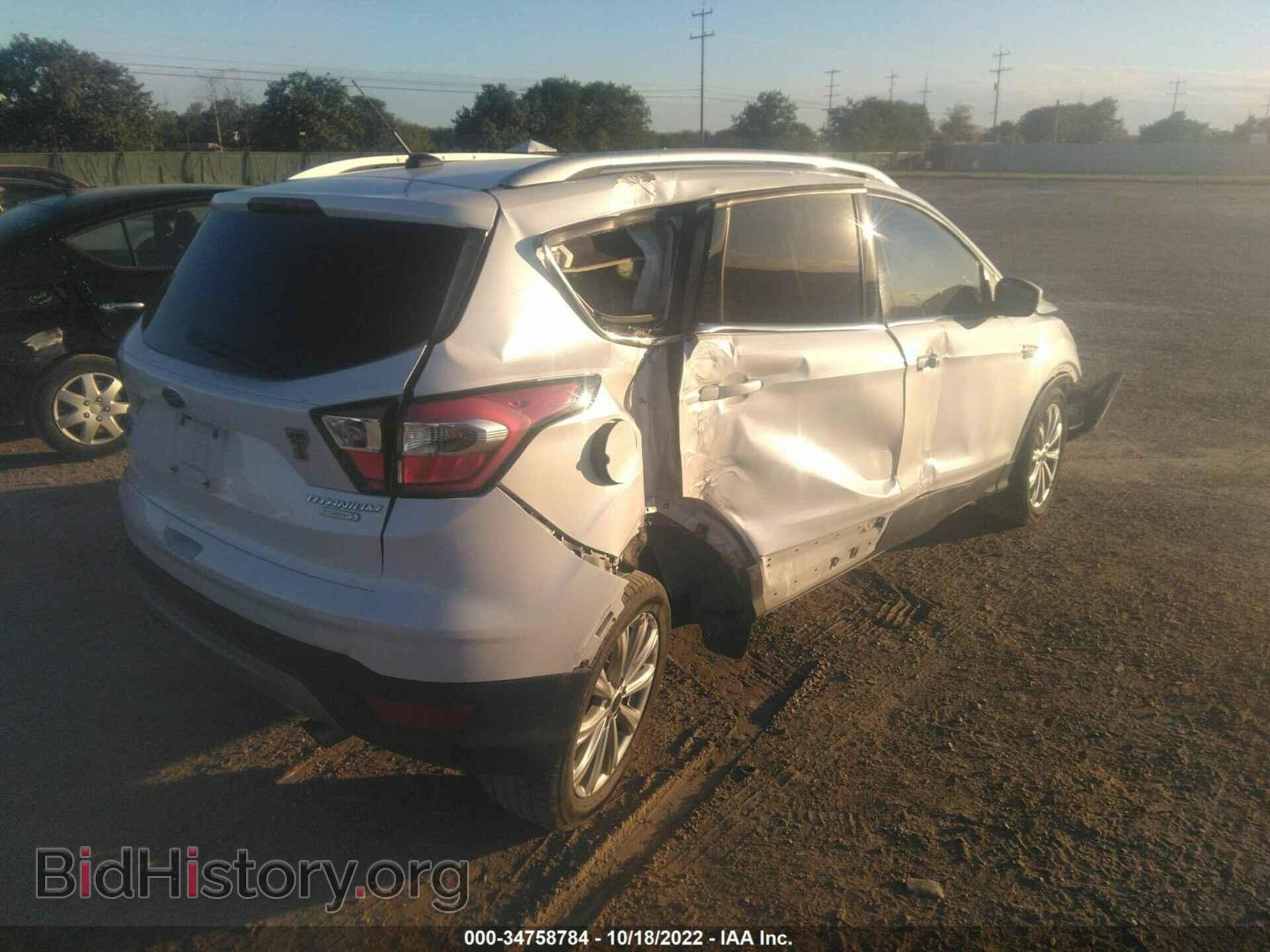 2017 FORD ESCAPE - VIN: 1FMCU0J98HUB88720 - Фото 4