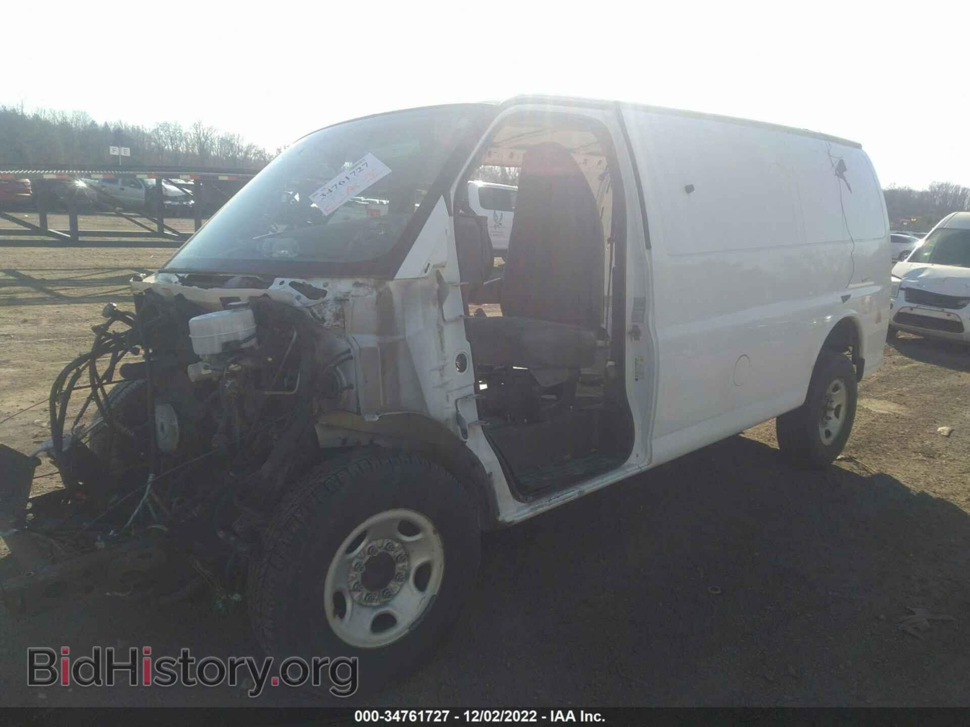 2010 CHEVROLET EXPRESS CARGO VAN - VIN: 1GCZGFBA5A1175609 - Photo 2