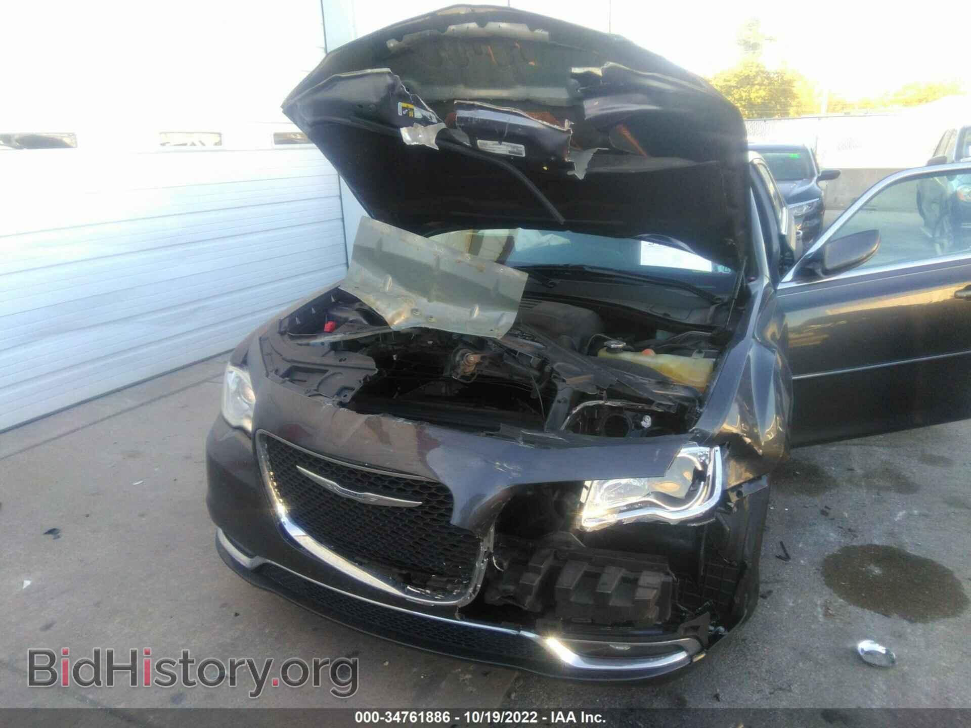 2016 CHRYSLER 300 - VIN: 2C3CCARG7GH213127 - Фото 6