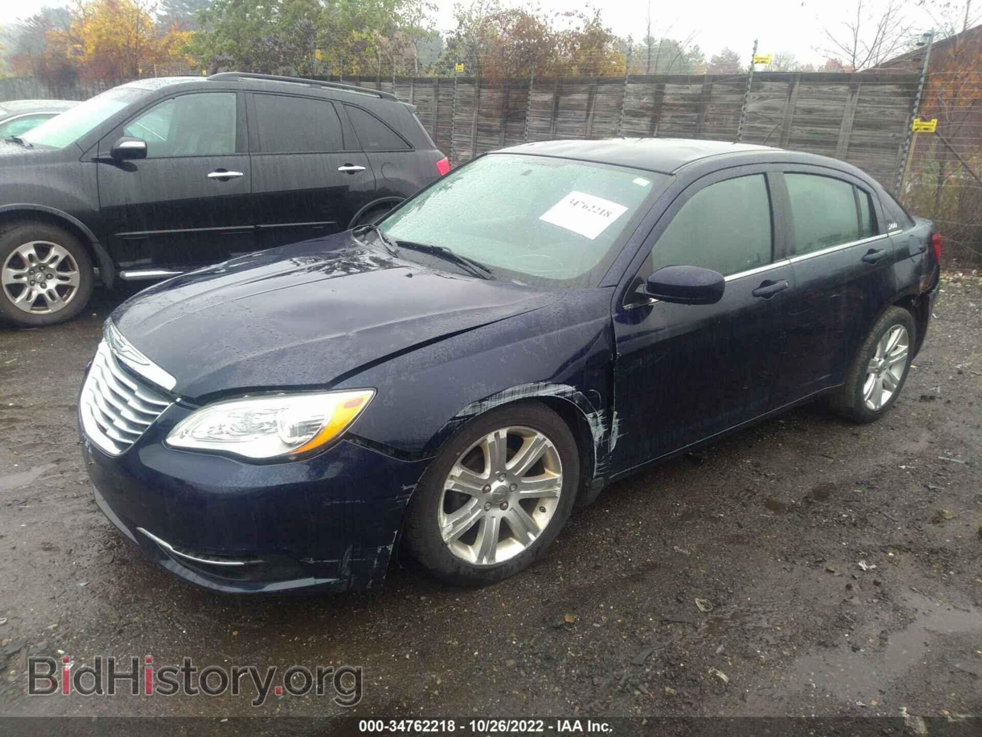 2013 CHRYSLER 200 - VIN: 1C3CCBBB4DN735172 - Photo 2