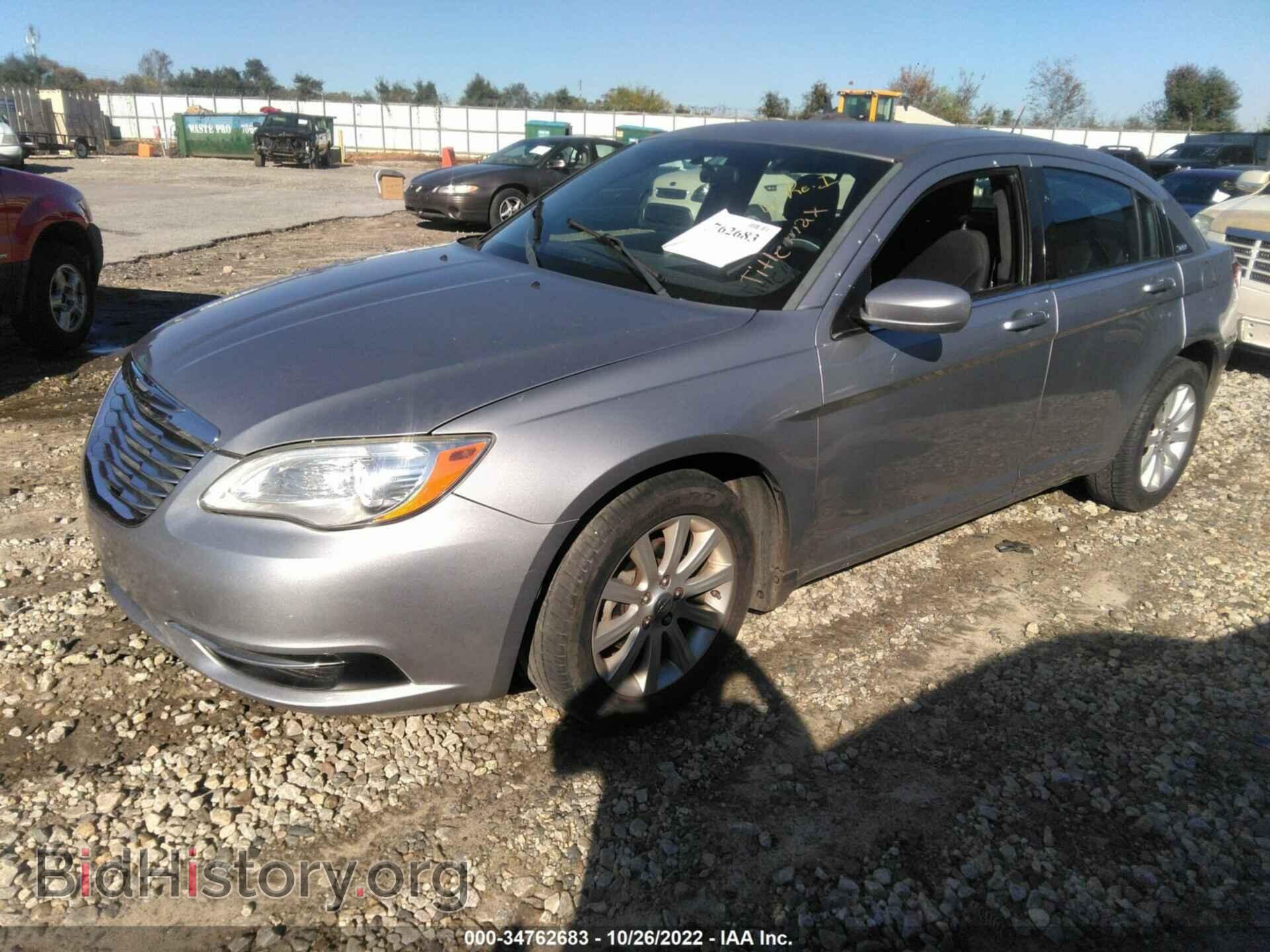 2013 CHRYSLER 200 - VIN: 1C3CCBBB8DN542054 - Photo 2