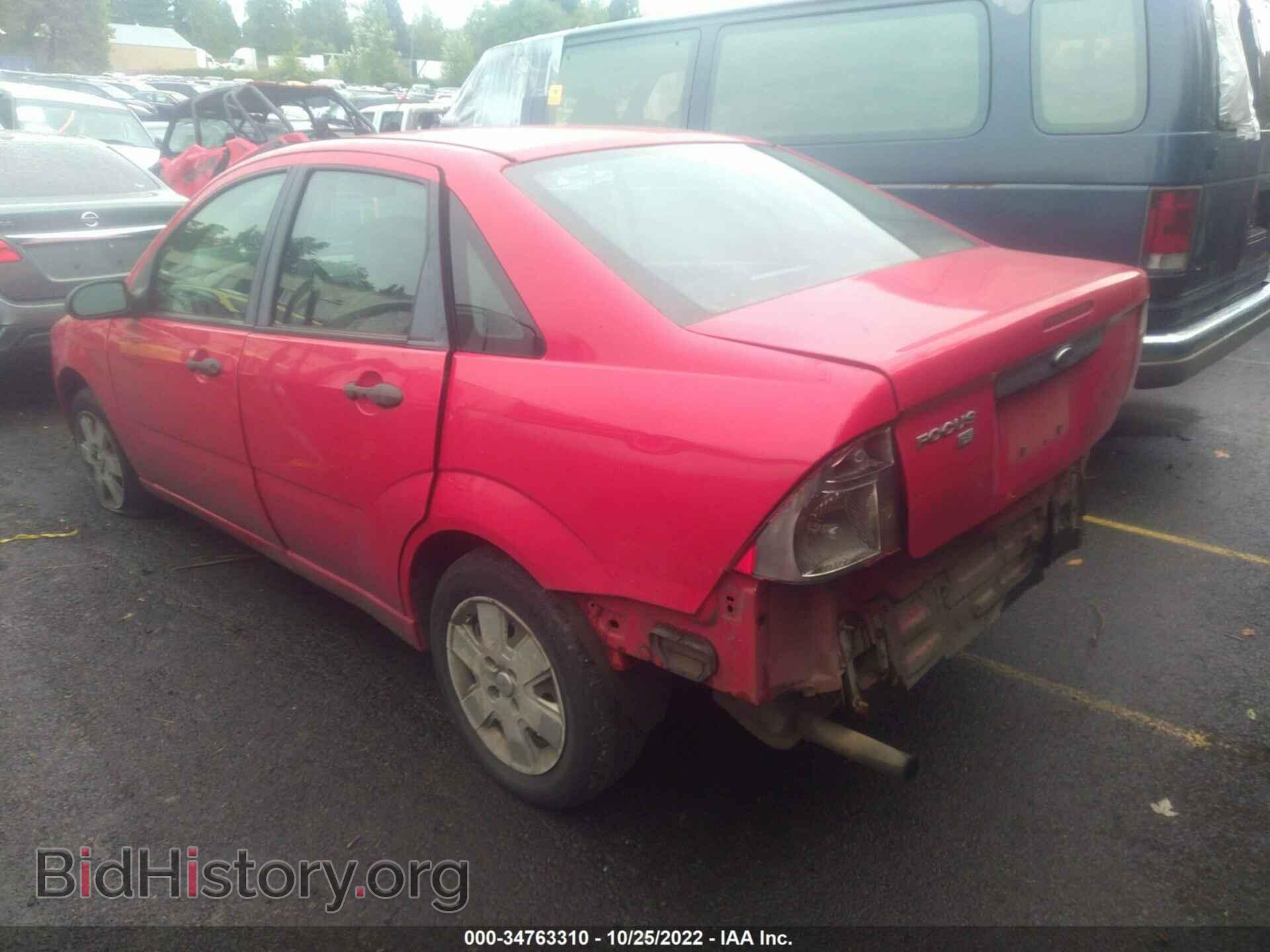 2006 FORD FOCUS - VIN: 1FAHP34NX6W218058 - Фото 3