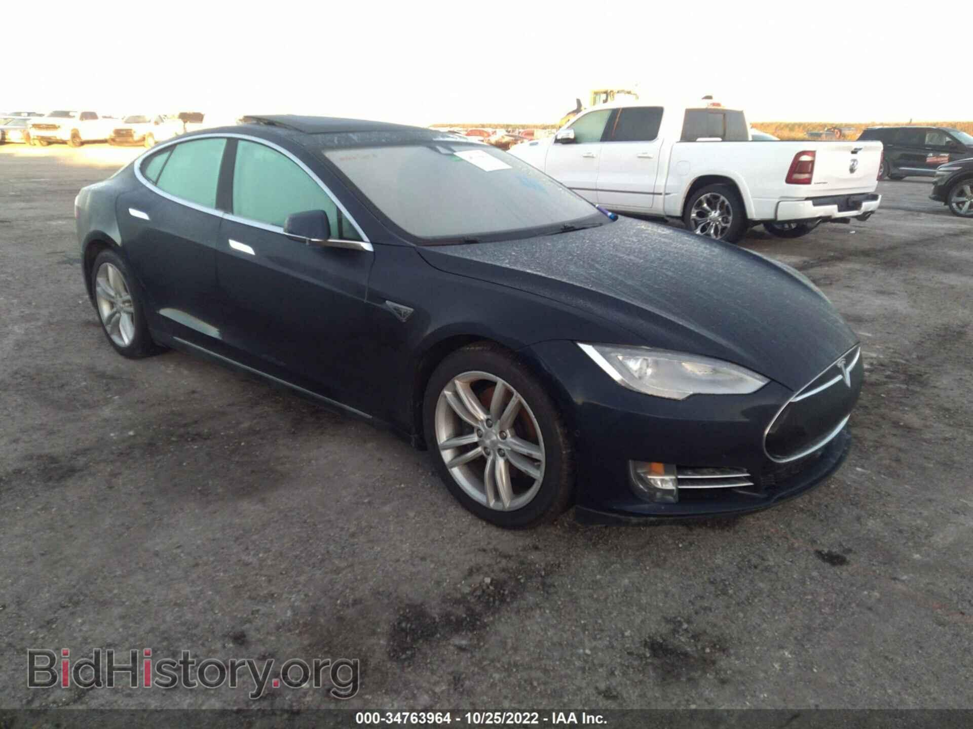 Фотография 5YJSA1H2XFF080239 - TESLA MODEL S 2015
