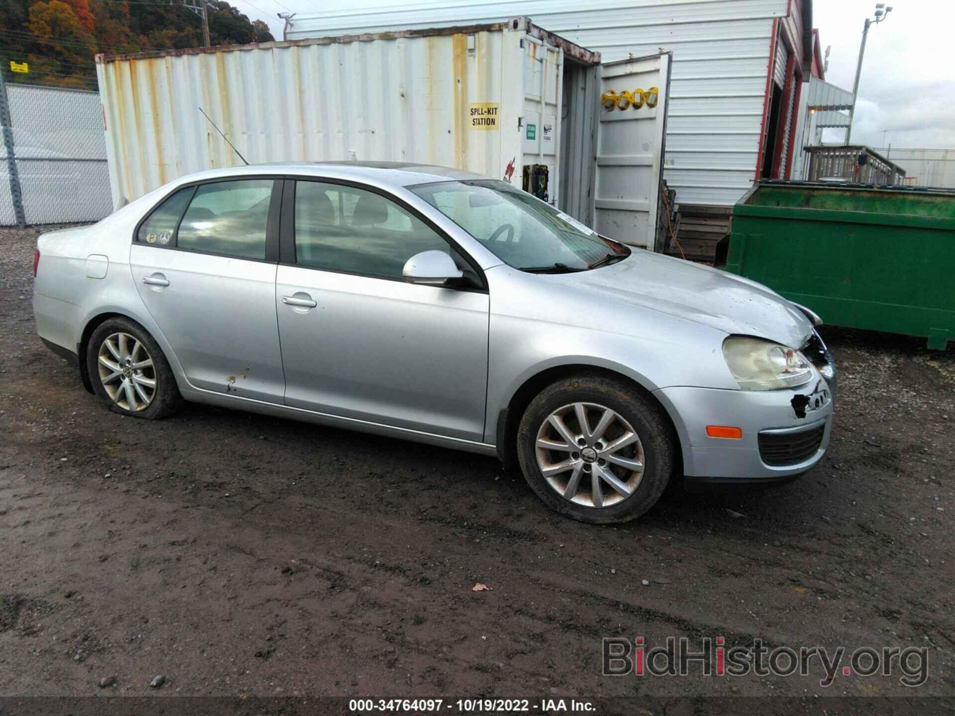 Photo 3VWRZ7AJ5AM162327 - VOLKSWAGEN JETTA SEDAN 2010