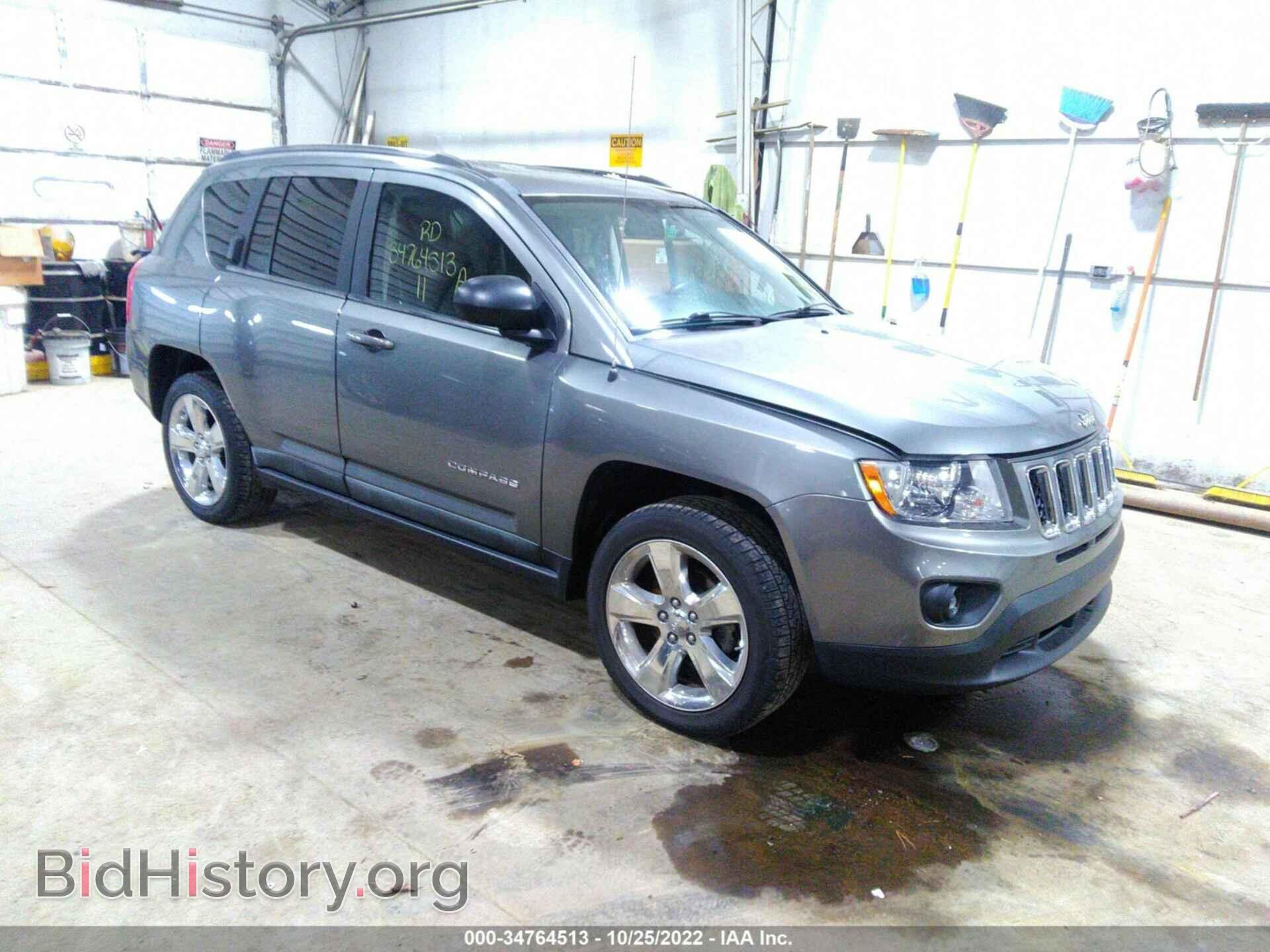 Photo 1J4NF5FB2BD283372 - JEEP COMPASS 2011