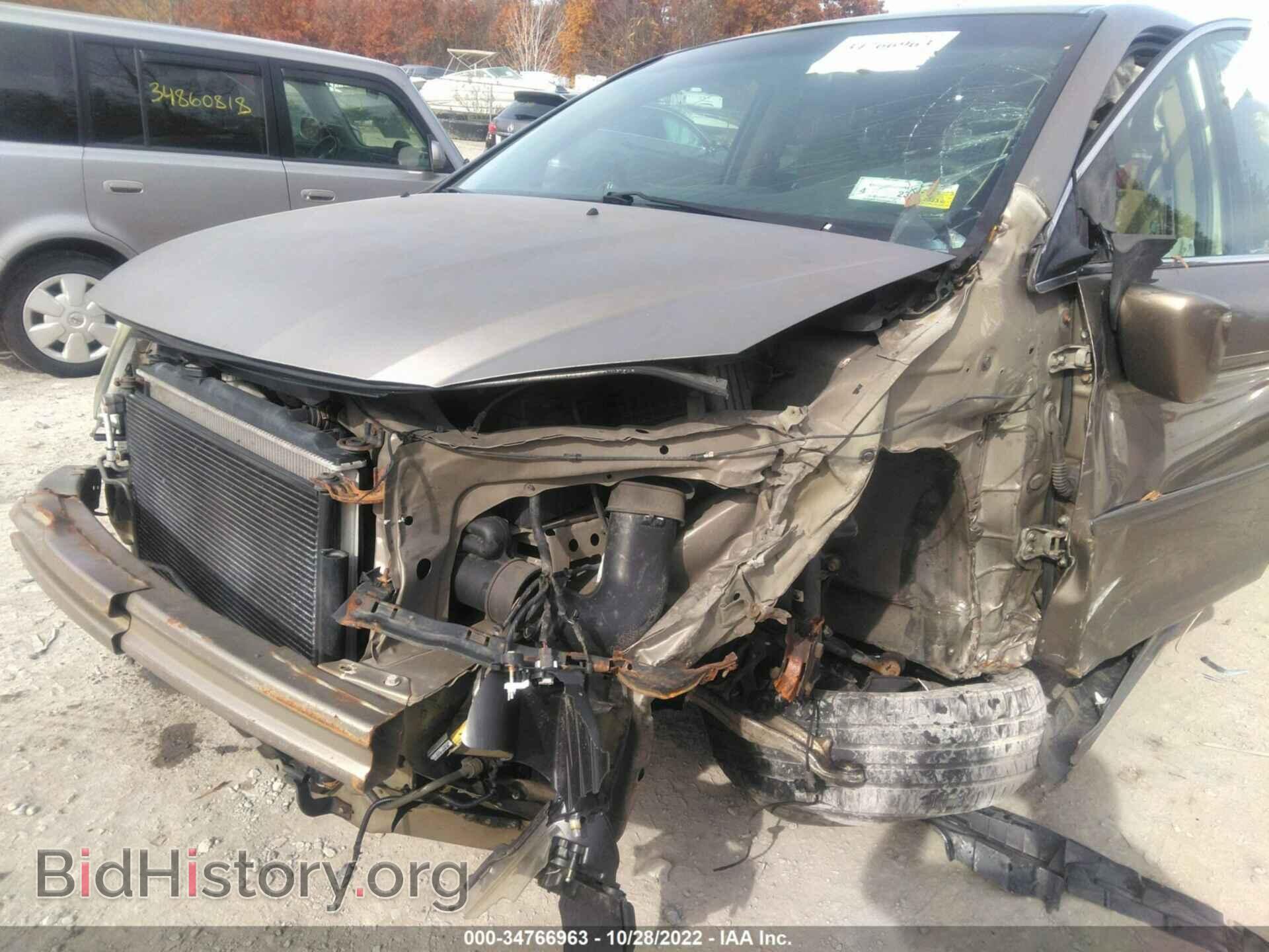 2008 HONDA ODYSSEY - VIN: 5FNRL384X8B051347 - Фото 6
