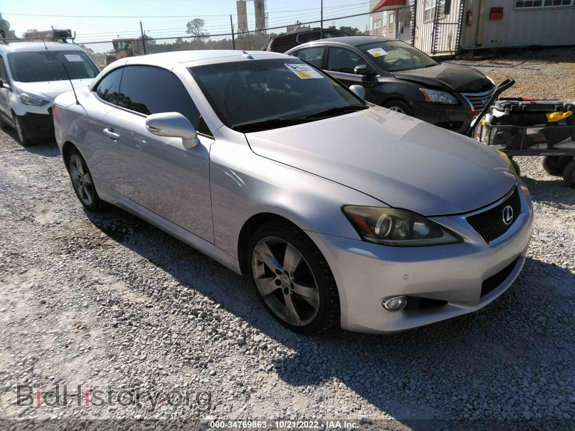 Photo JTHFF2C25B2517561 - LEXUS IS 250C 2011