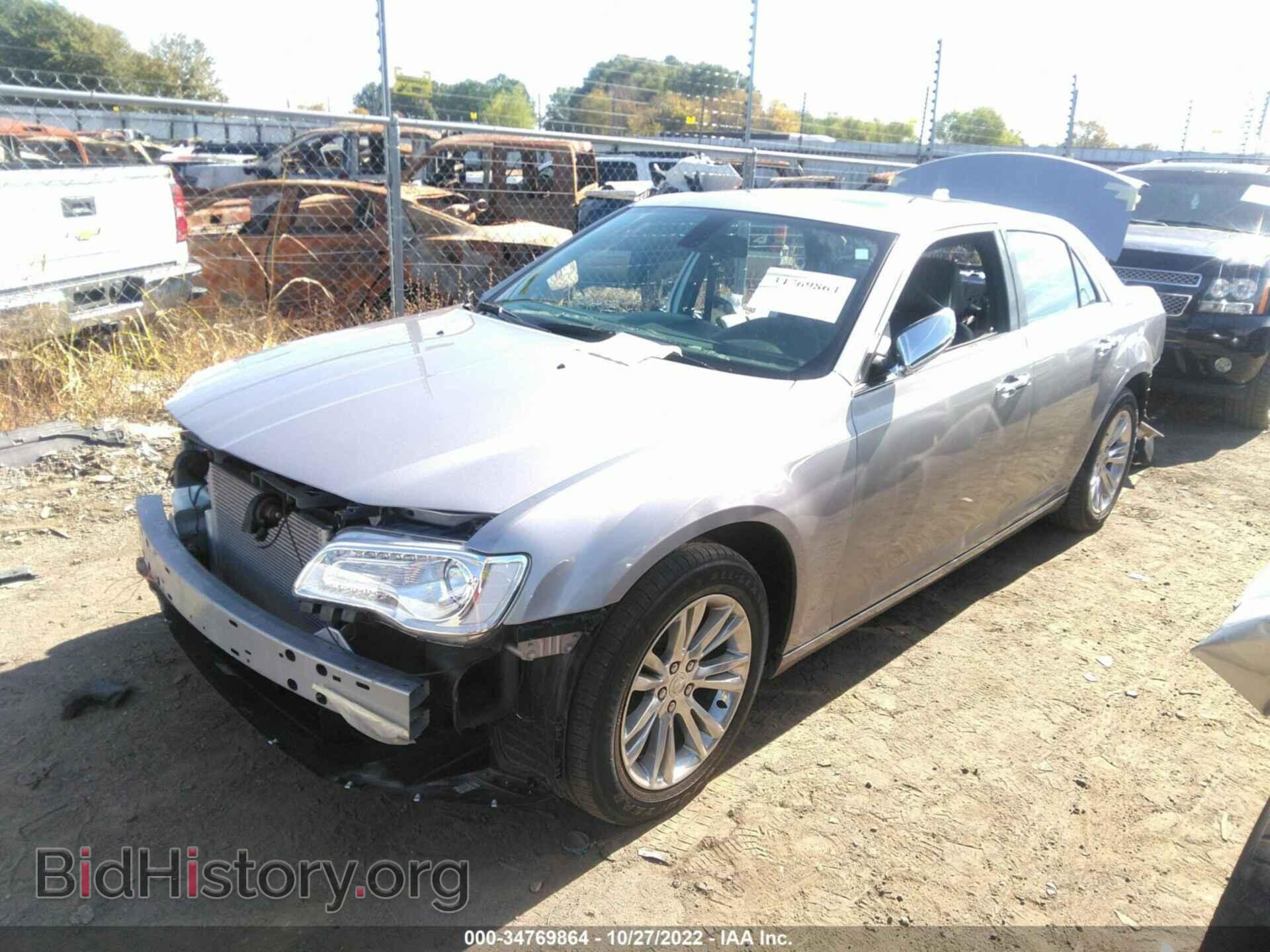 2017 CHRYSLER 300 - VIN: 2C3CCAEG6HH570886 - Фото 2