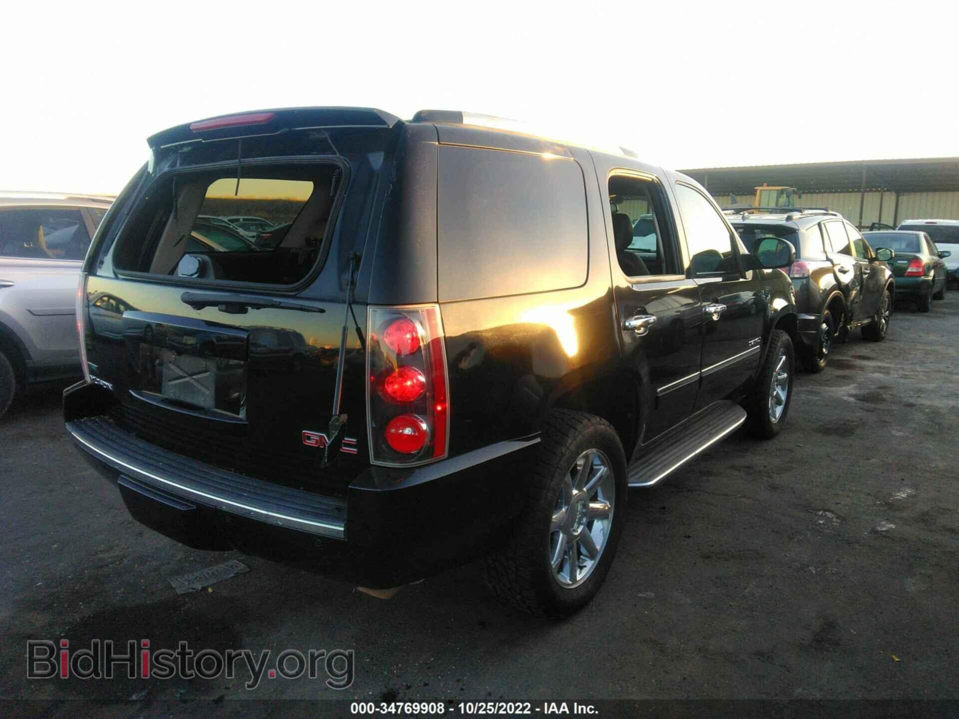 2012 GMC YUKON - VIN: 1GKS2EEF1CR281999 - Photo 4