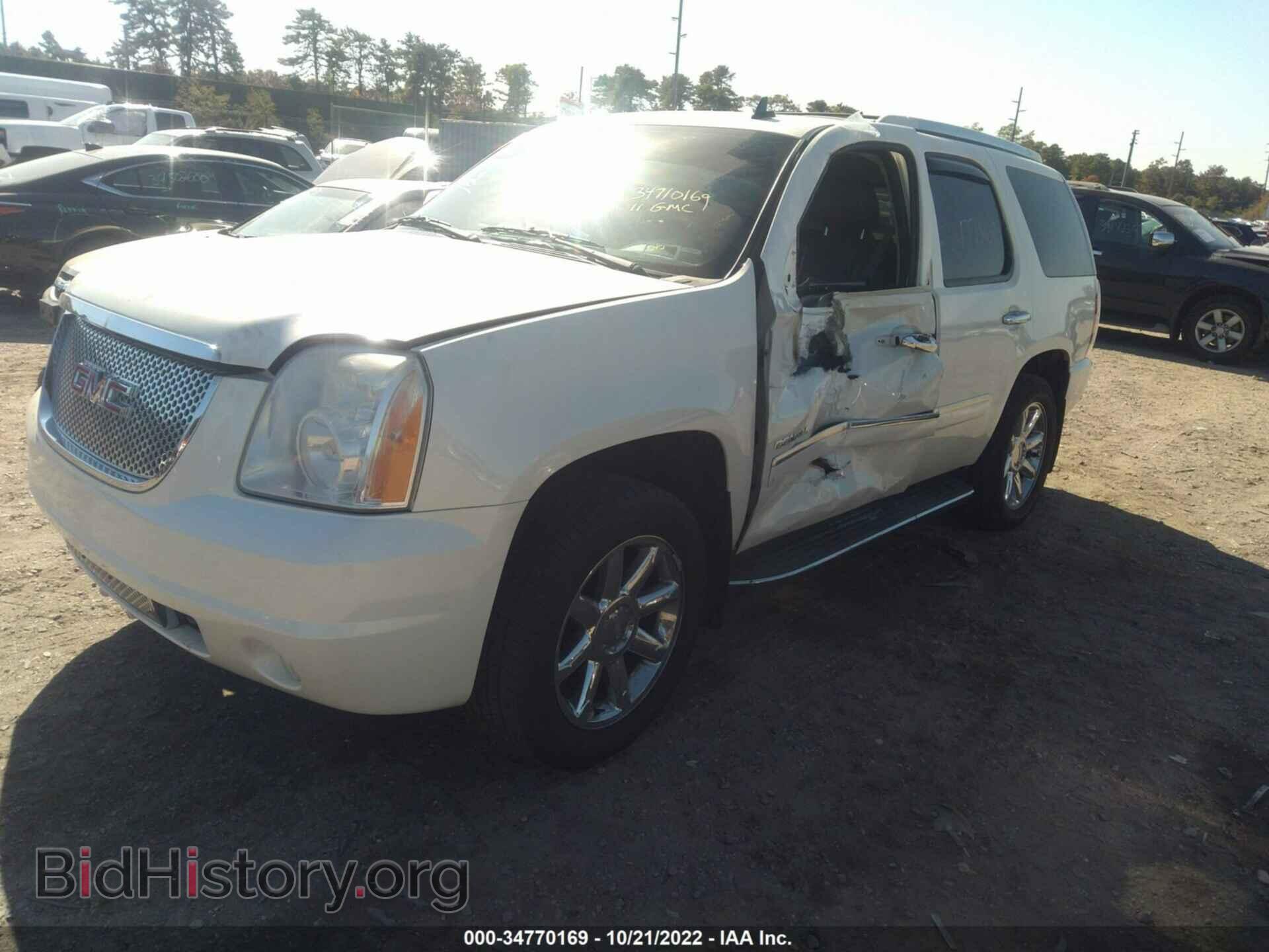 2011 GMC YUKON - VIN: 1GKS2EEF8BR275227 - Photo 6