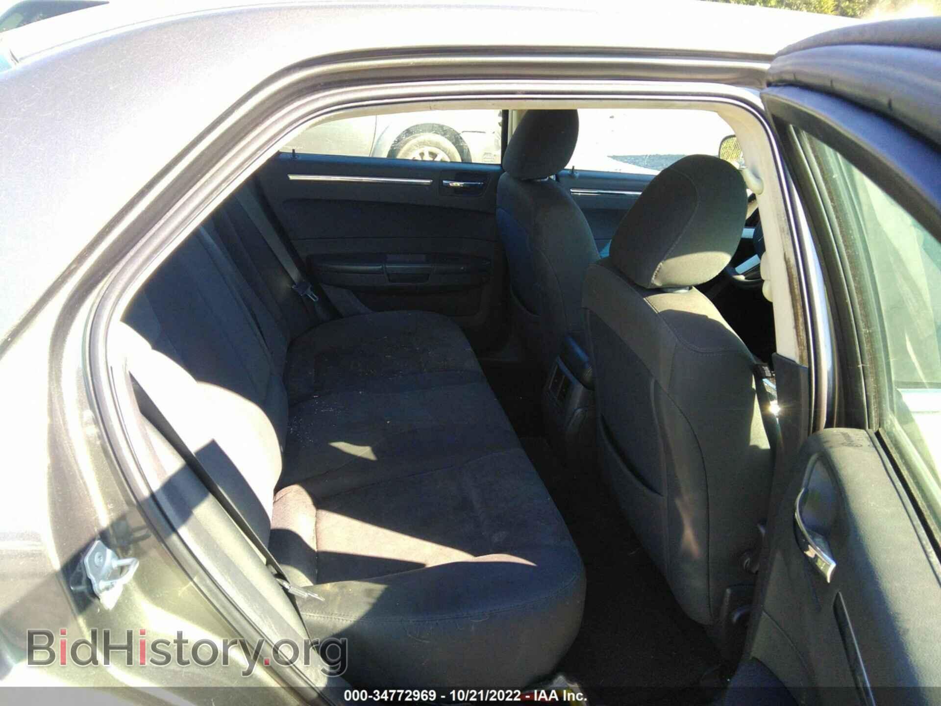 2009 CHRYSLER 300 - VIN: 2C3LA43D09H570397 - Фото 8