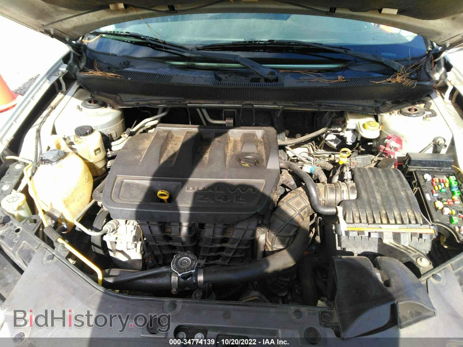 2010 CHRYSLER SEBRING - VIN: 1C3CC5FB3AN204715 - Фото 10