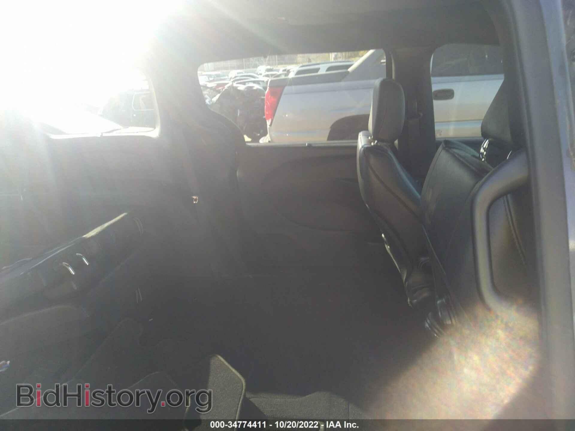 2018 CHRYSLER PACIFICA - VIN: 2C4RC1BG0JR294862 - Фото 8
