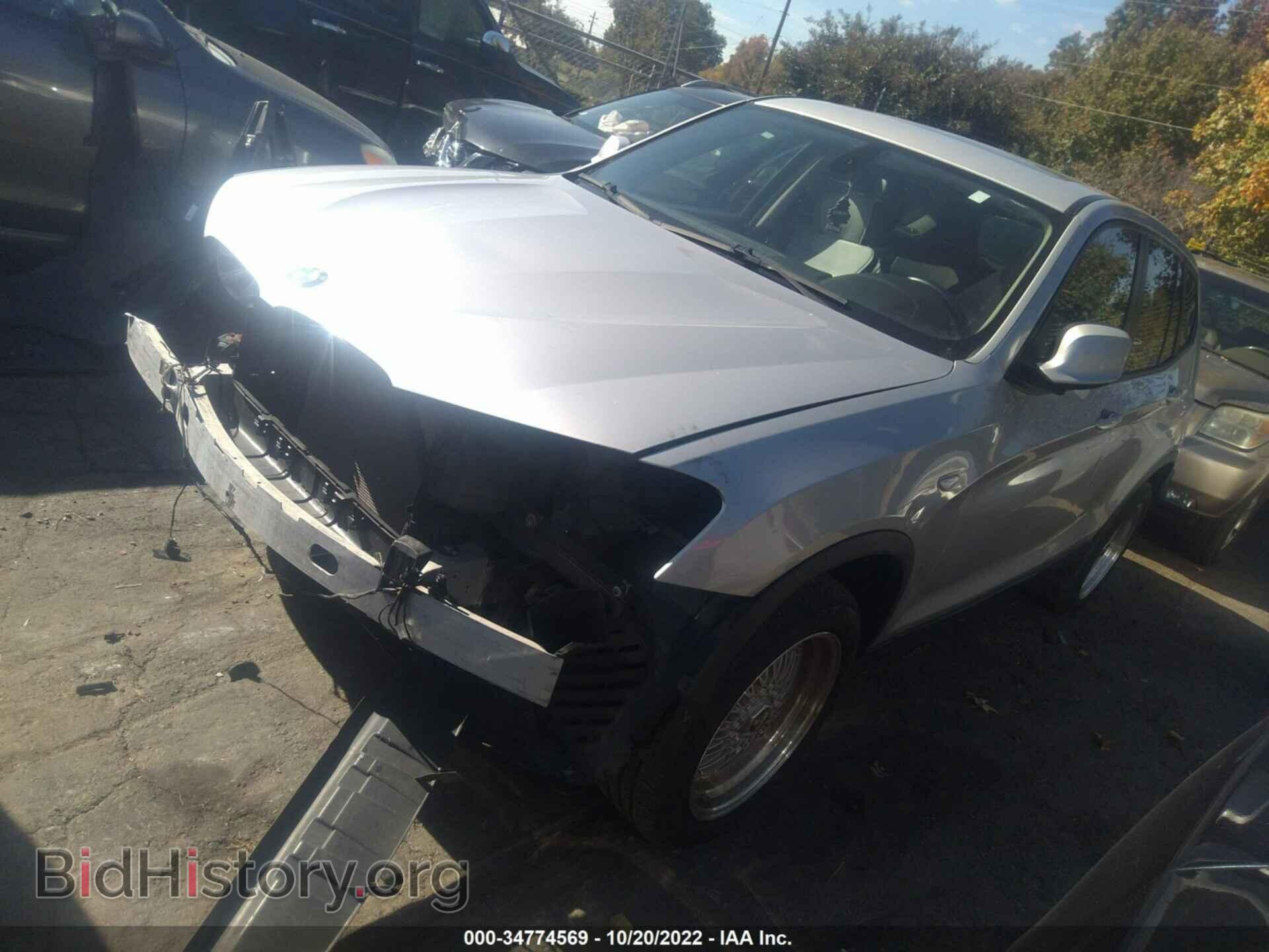 2011 BMW X3 - VIN: 5UXWX5C50BL701065 - Фото 2