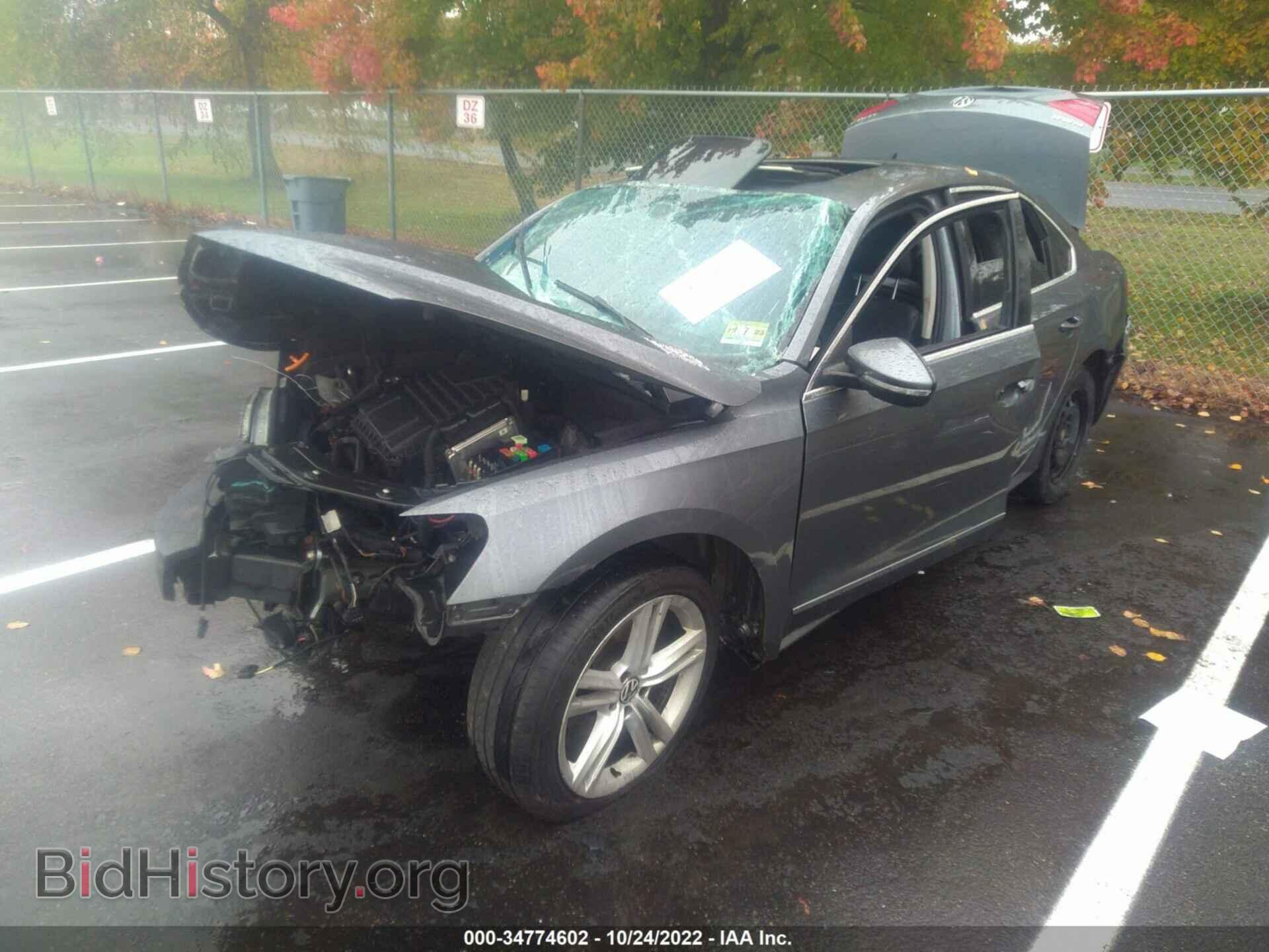 2012 VOLKSWAGEN PASSAT - VIN: 1VWCM7A32CC012279 - Фото 2