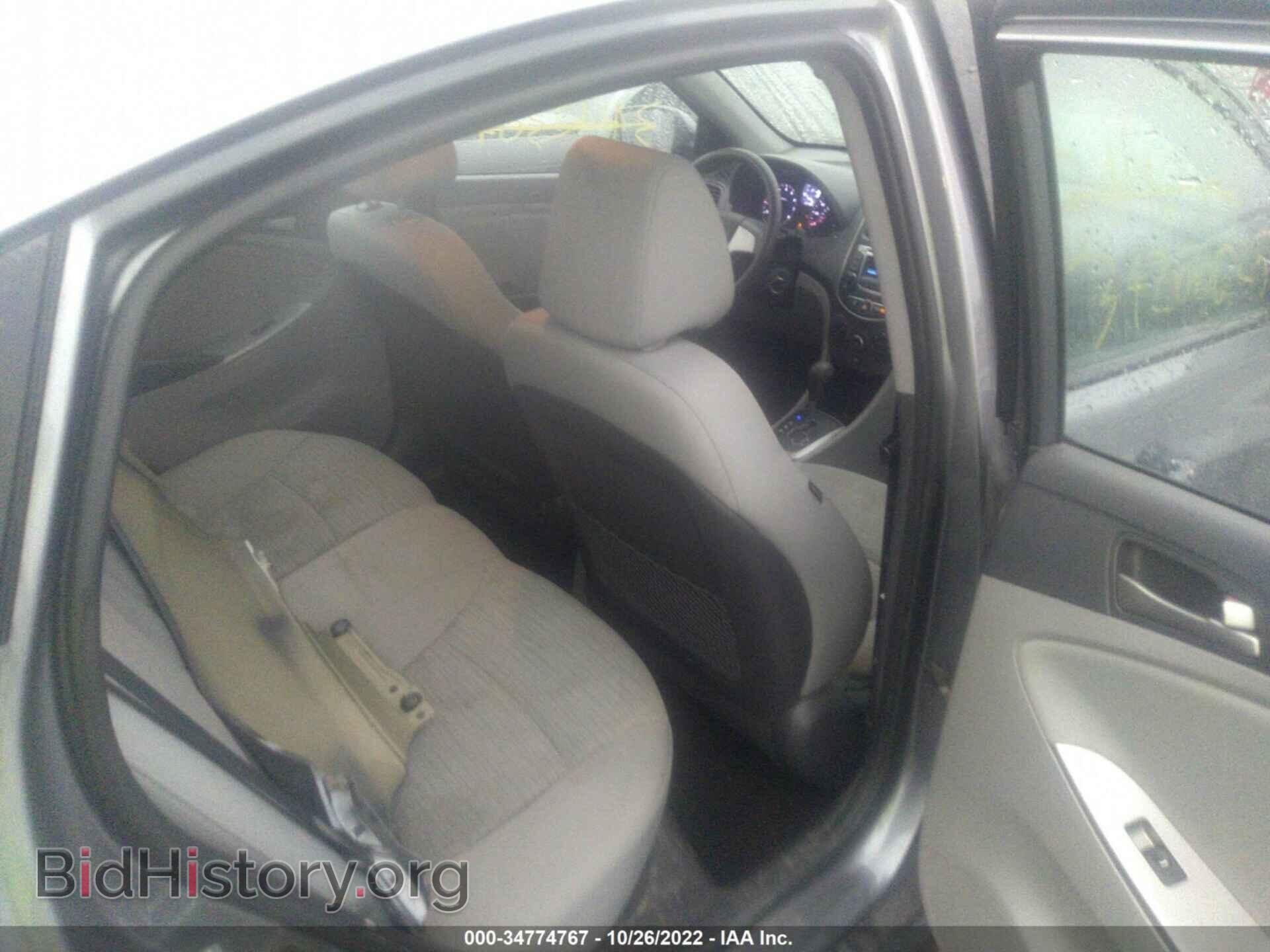 2016 HYUNDAI ACCENT - VIN: KMHCT4AE6GU983173 - Фото 8