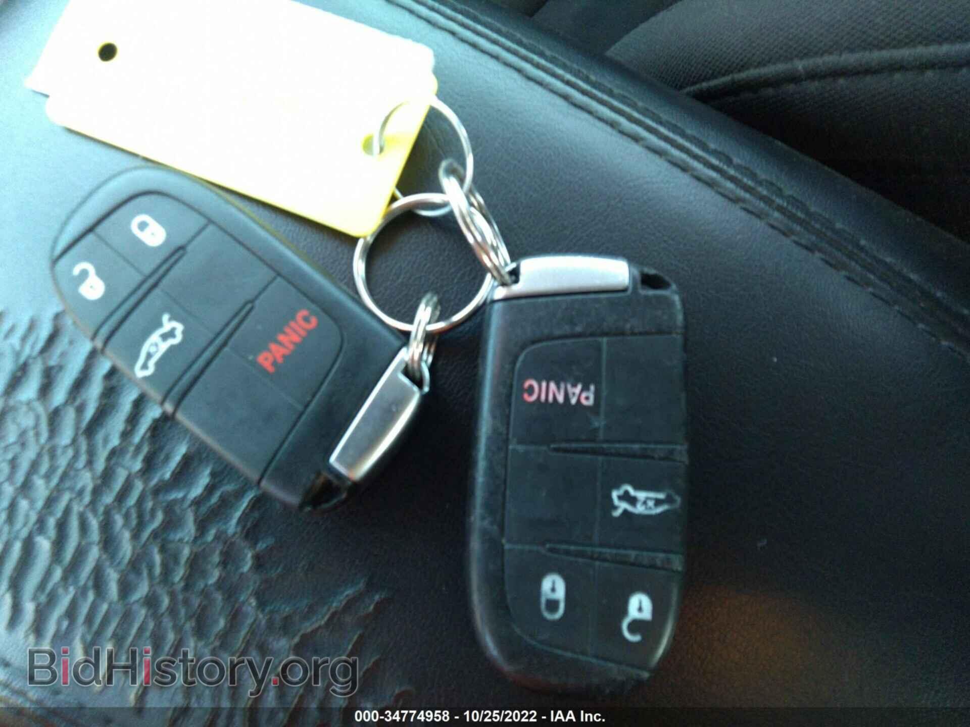 2015 CHRYSLER 200 - VIN: 1C3CCCAB7FN712883 - Фото 11