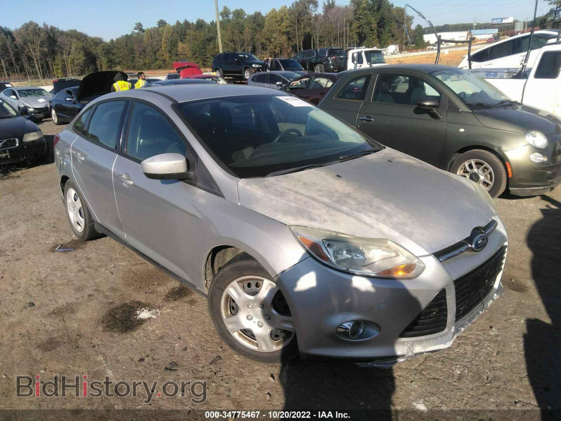 Фотография 1FAHP3F21CL337410 - FORD FOCUS 2012
