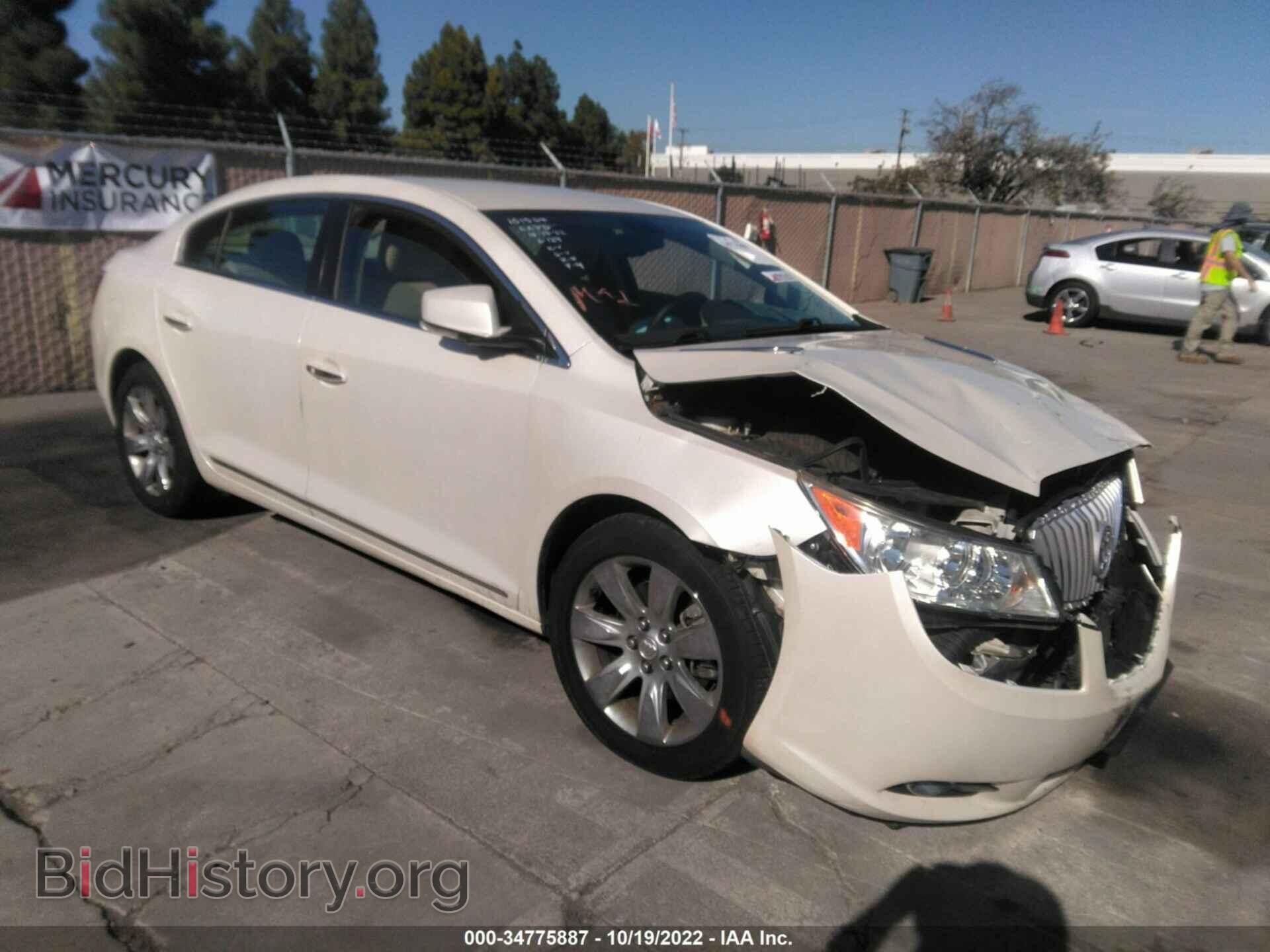Photo 1G4GF5E38CF217869 - BUICK LACROSSE 2012