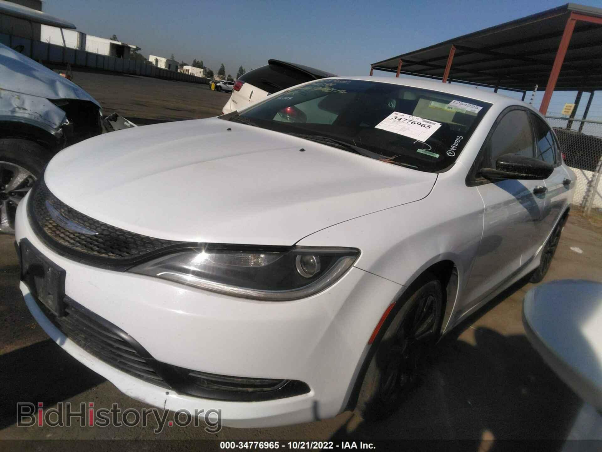 2015 CHRYSLER 200 - VIN: 1C3CCCAB3FN750398 - Фото 2