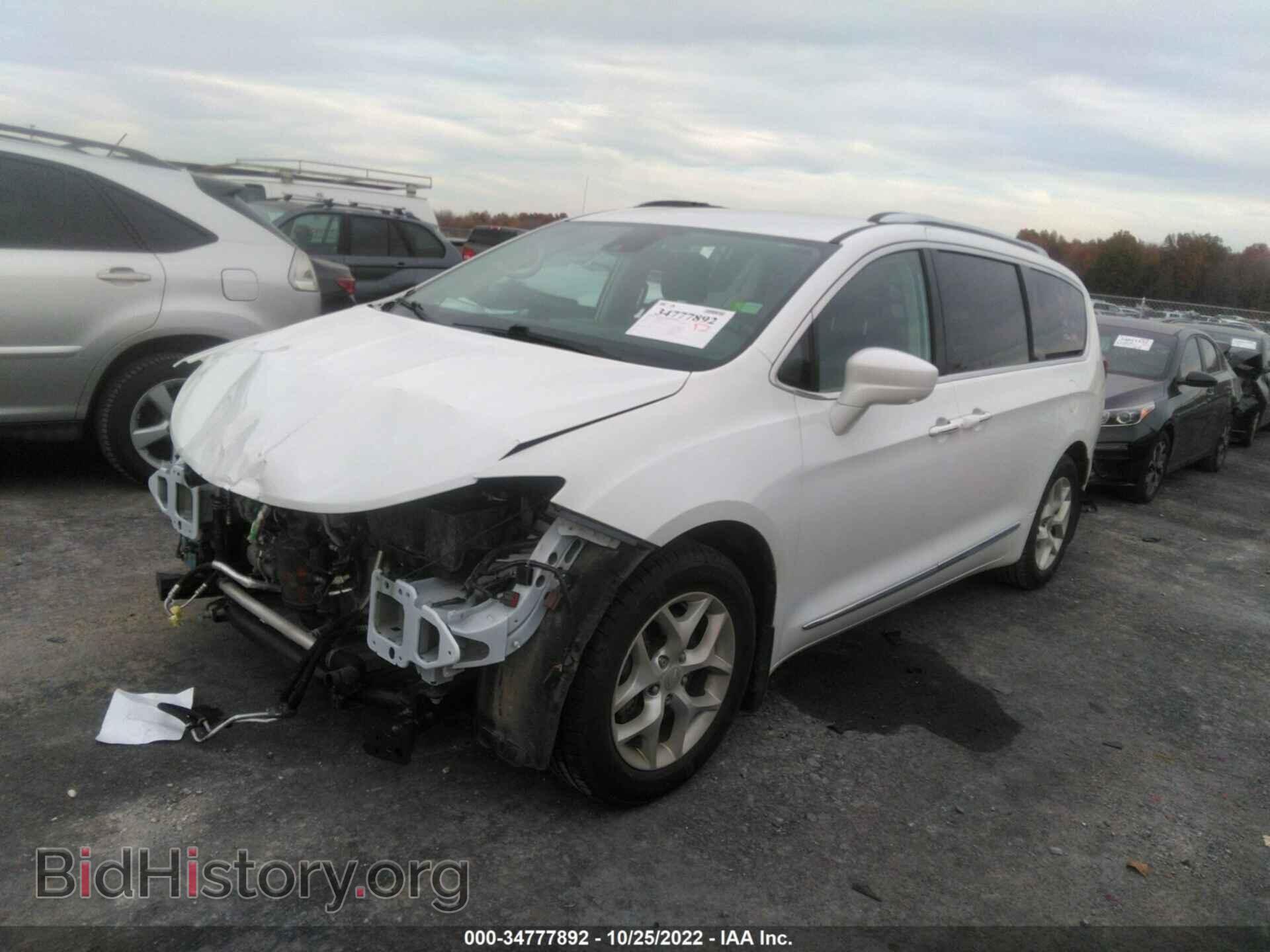 2017 CHRYSLER PACIFICA - VIN: 2C4RC1EG9HR577119 - Photo 2