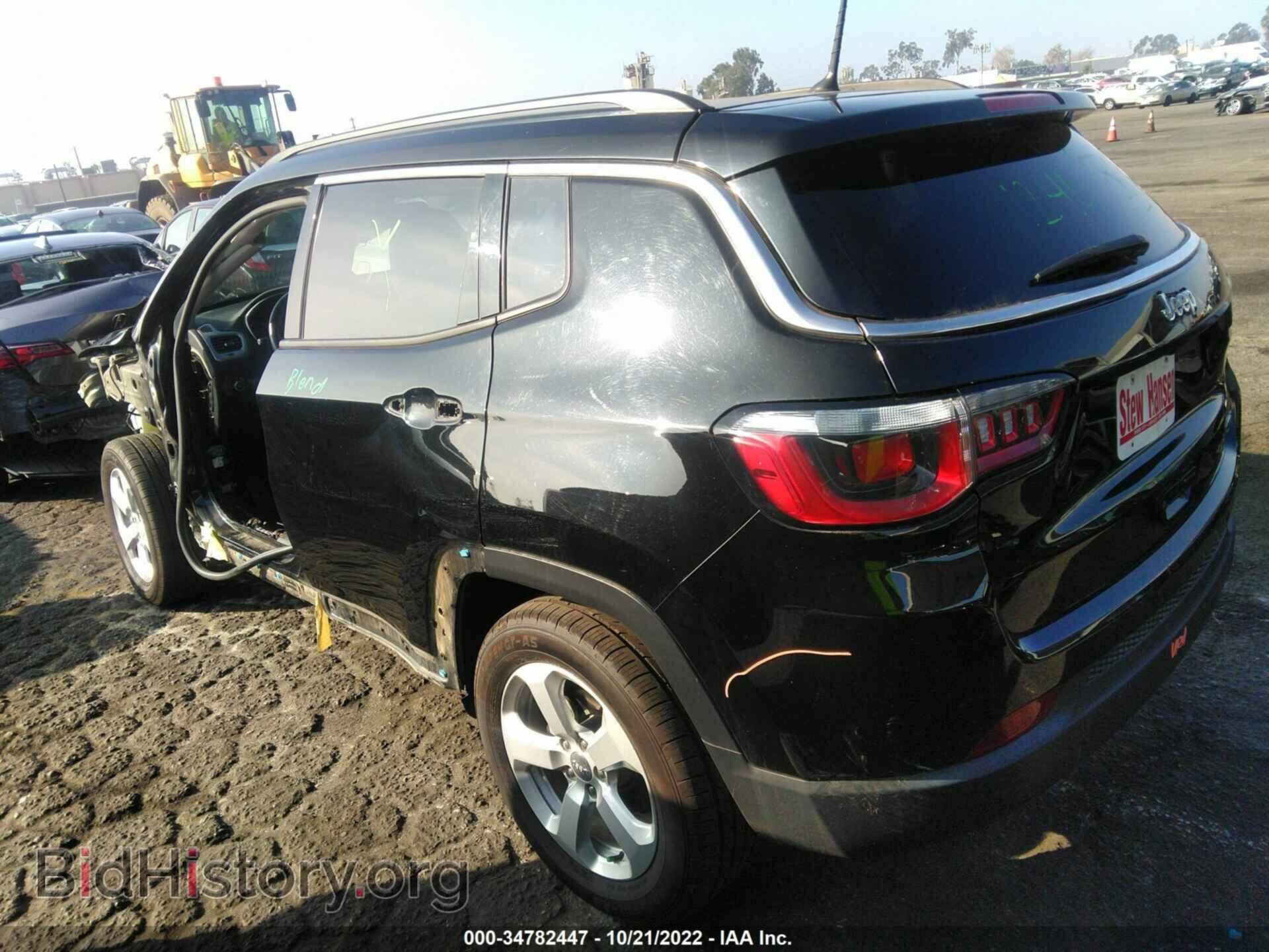 2018 JEEP COMPASS - VIN: 3C4NJCBB2JT376996 - Фото 3