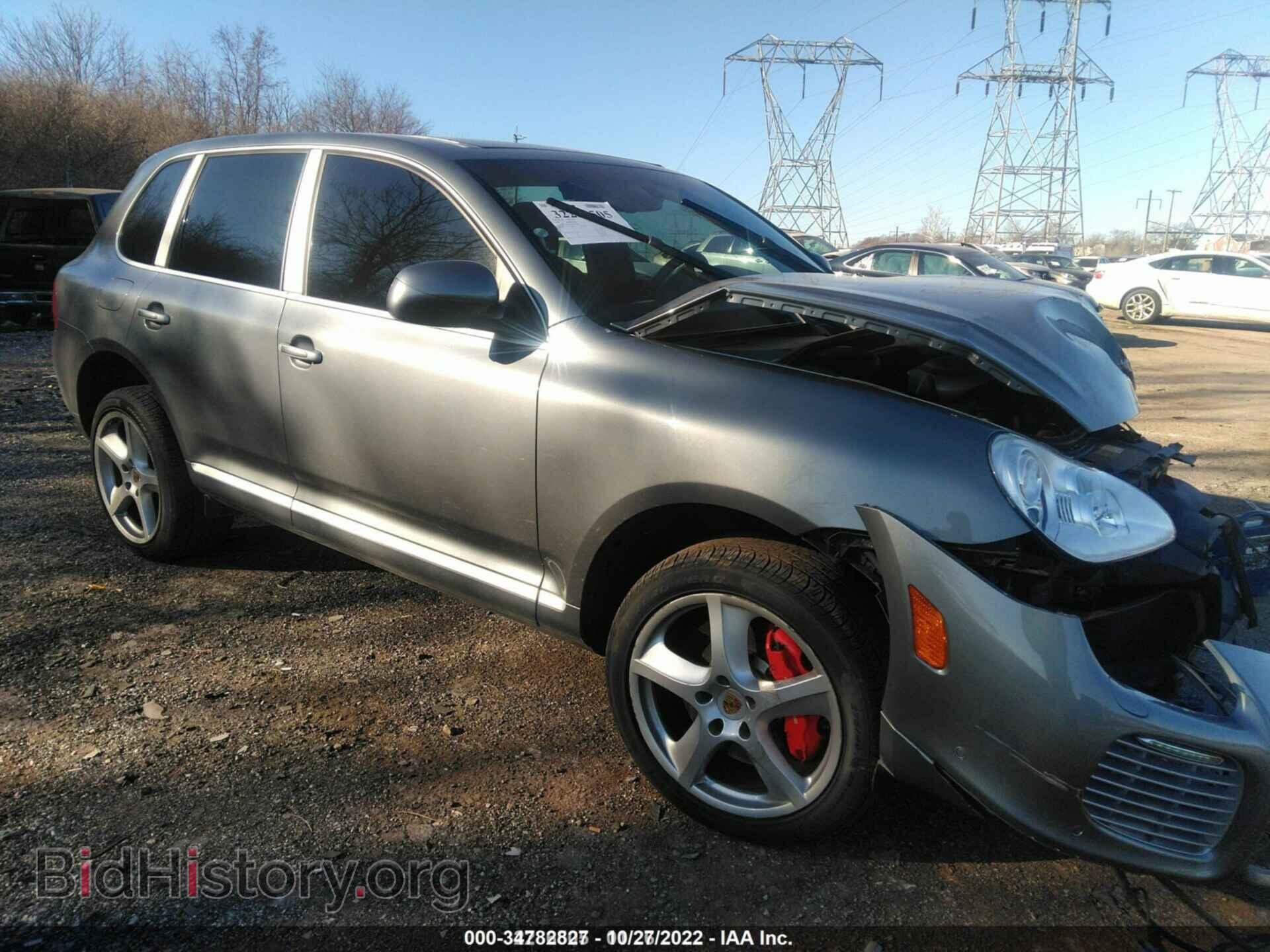 Фотография WP1AC29P46LA93084 - PORSCHE CAYENNE 2006