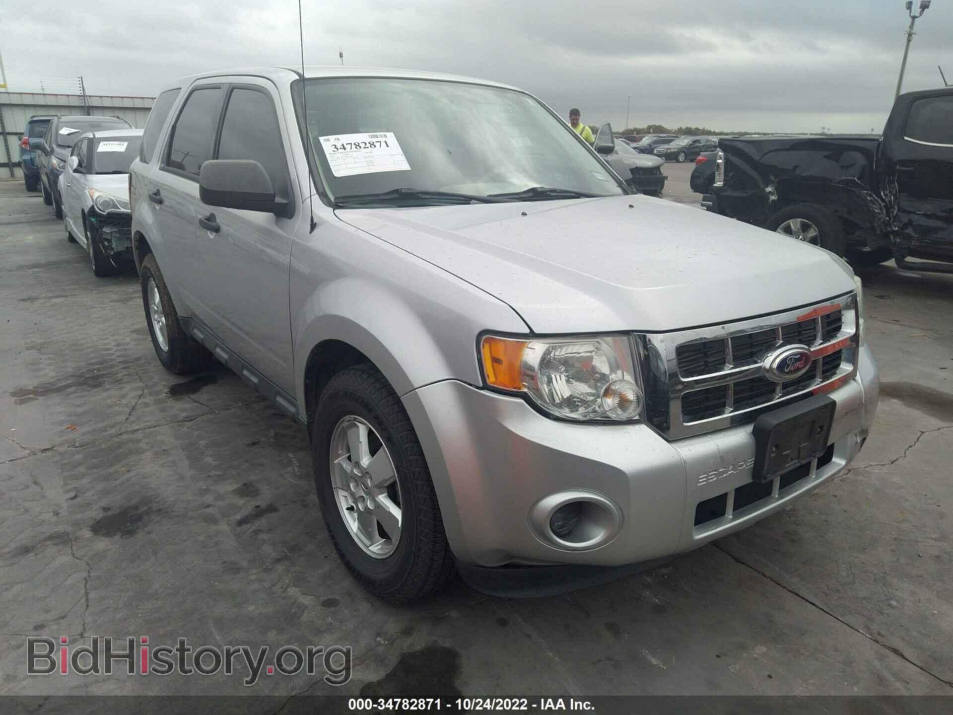 Photo 1FMCU0C77BKA07184 - FORD ESCAPE 2011