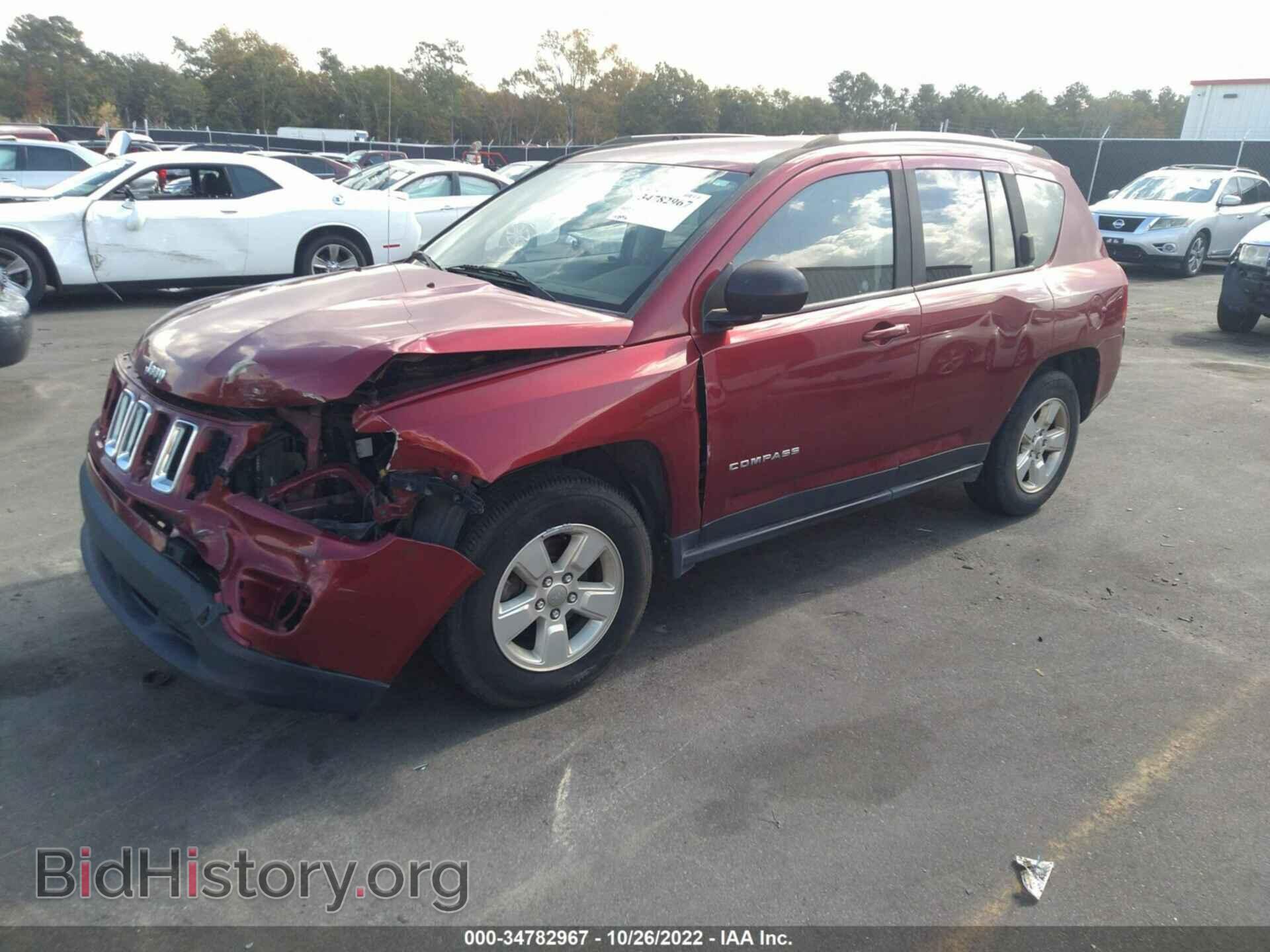 2014 JEEP COMPASS - VIN: 1C4NJCBAXED881638 - Фото 2