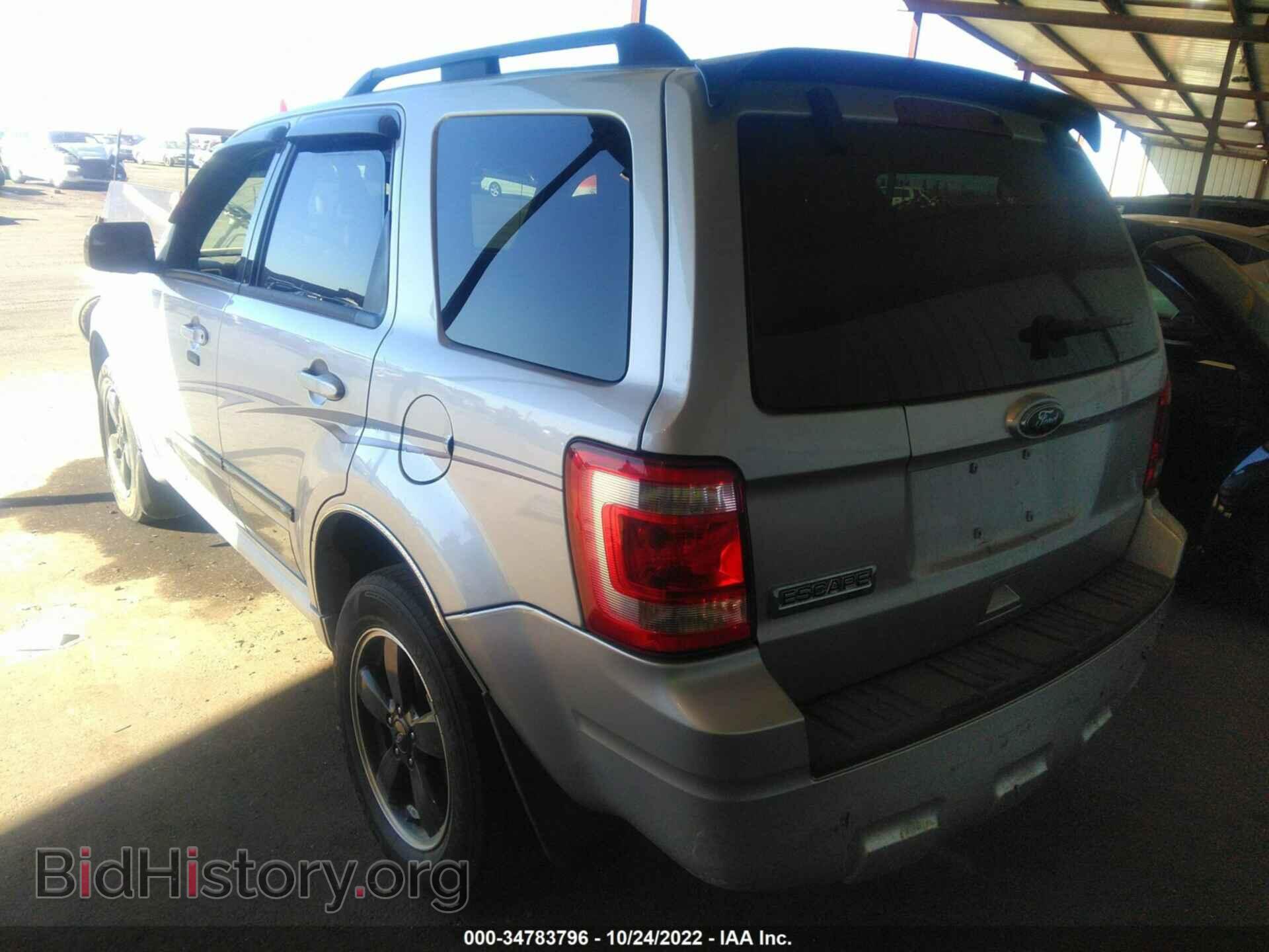 2010 FORD ESCAPE - VIN: 1FMCU0D79AKA42452 - Фото 3