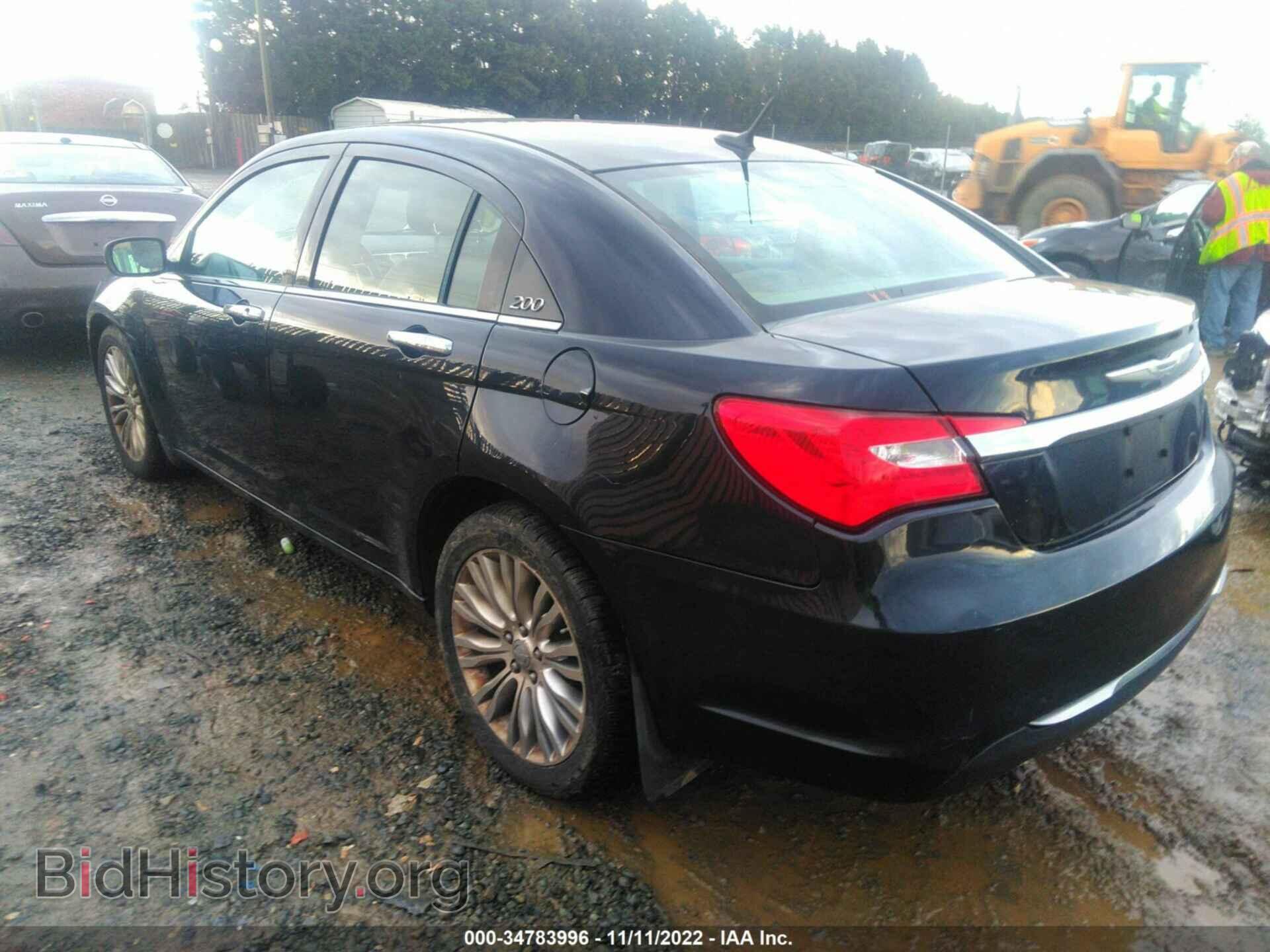 2011 CHRYSLER 200 - VIN: 1C3BC2FG0BN505742 - Фото 3
