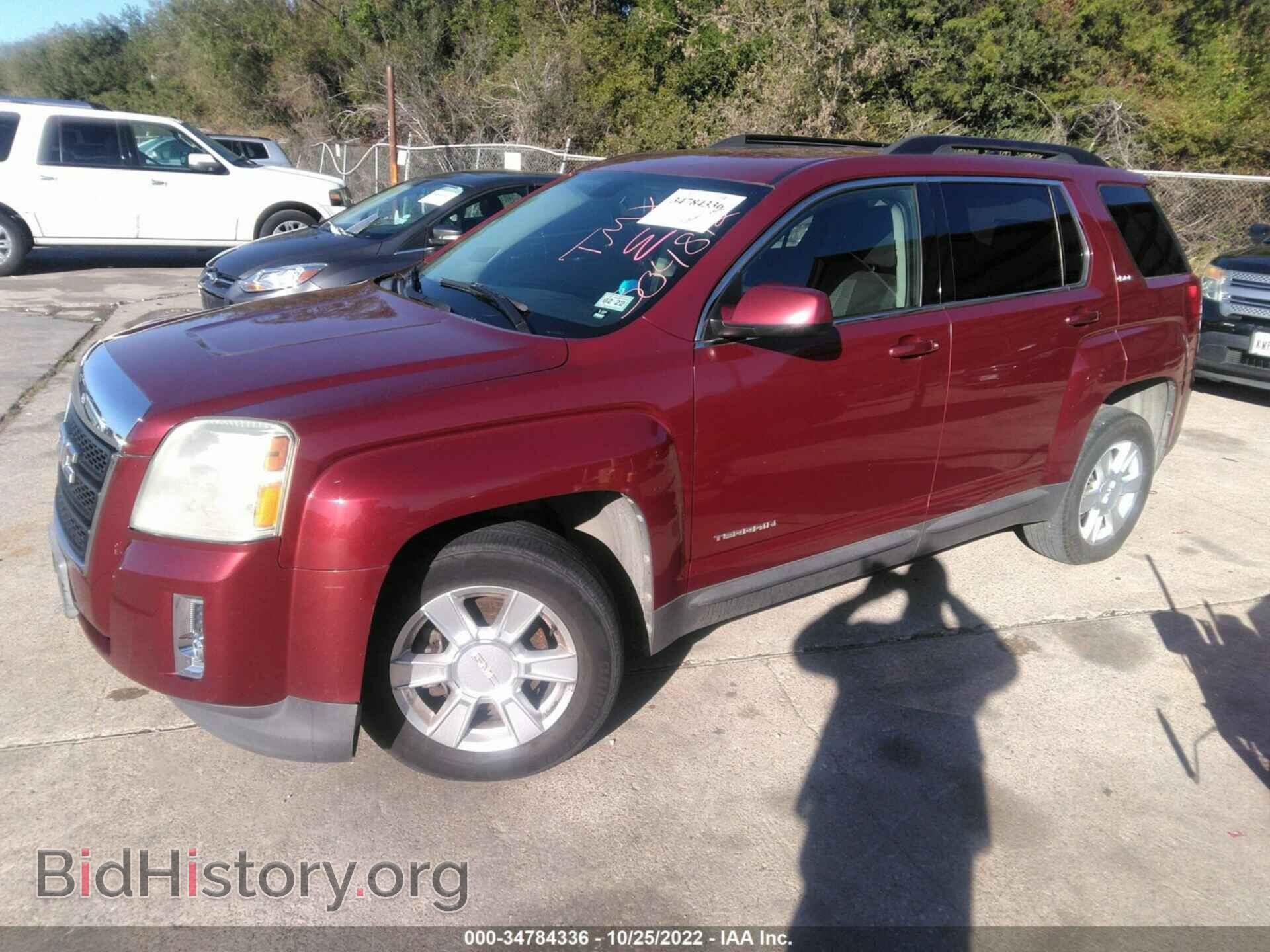 2011 GMC TERRAIN - VIN: 2CTALSEC0B6304812 - Photo 2