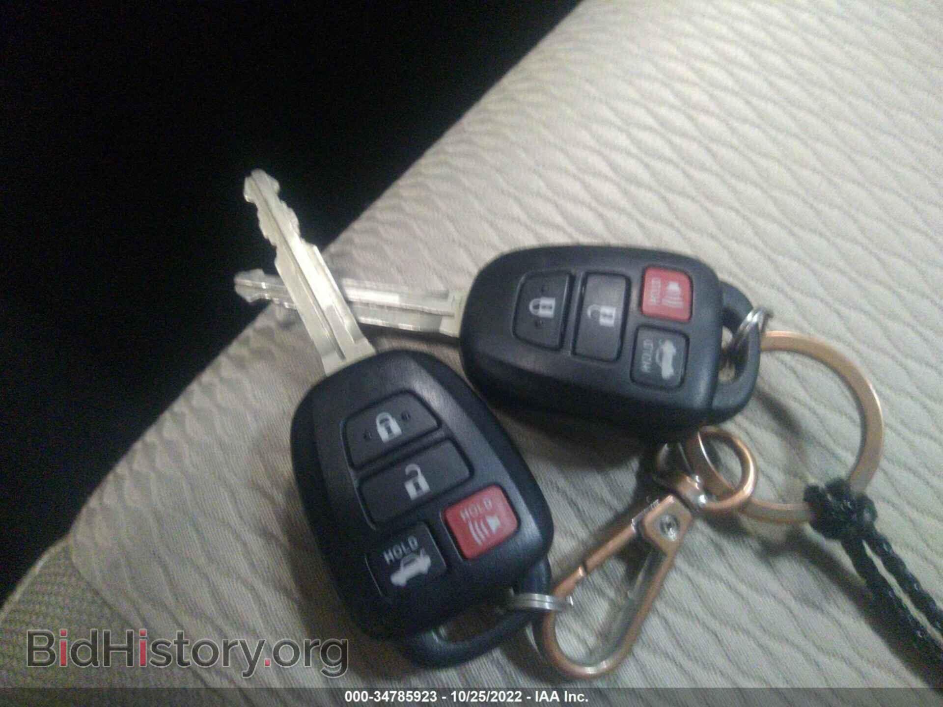 2015 TOYOTA COROLLA - VIN: 2T1BURHE7FC335837 - Фото 11