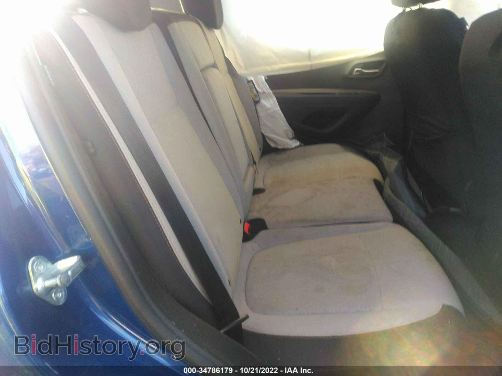 2017 CHEVROLET TRAX - VIN: 3GNCJKSB3HL215575 - Photo 8