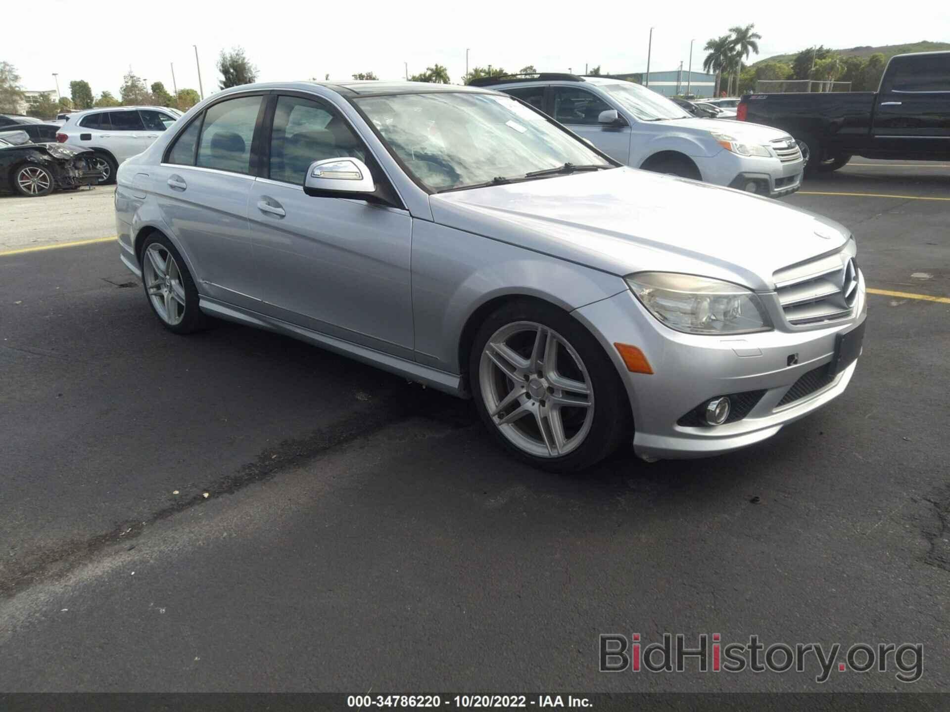 Photo WDDGF54X29F213243 - MERCEDES-BENZ C-CLASS 2009