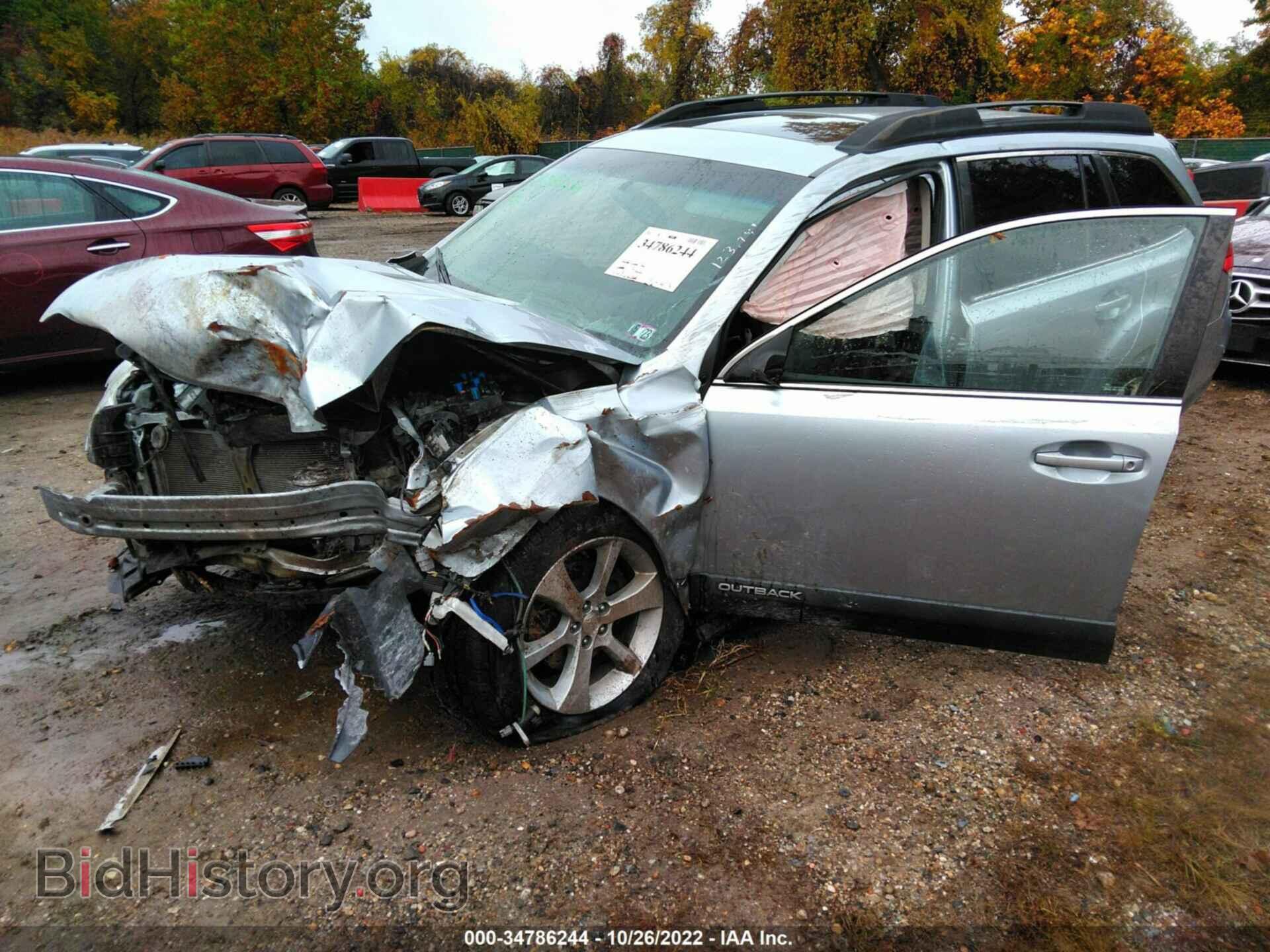 2014 SUBARU OUTBACK - VIN: 4S4BRBMC4E3227899 - Фото 2