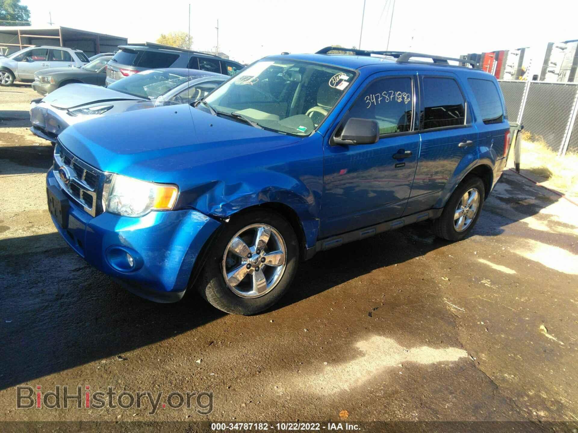 2011 FORD ESCAPE - VIN: 1FMCU0D7XBKA92732 - Фото 2