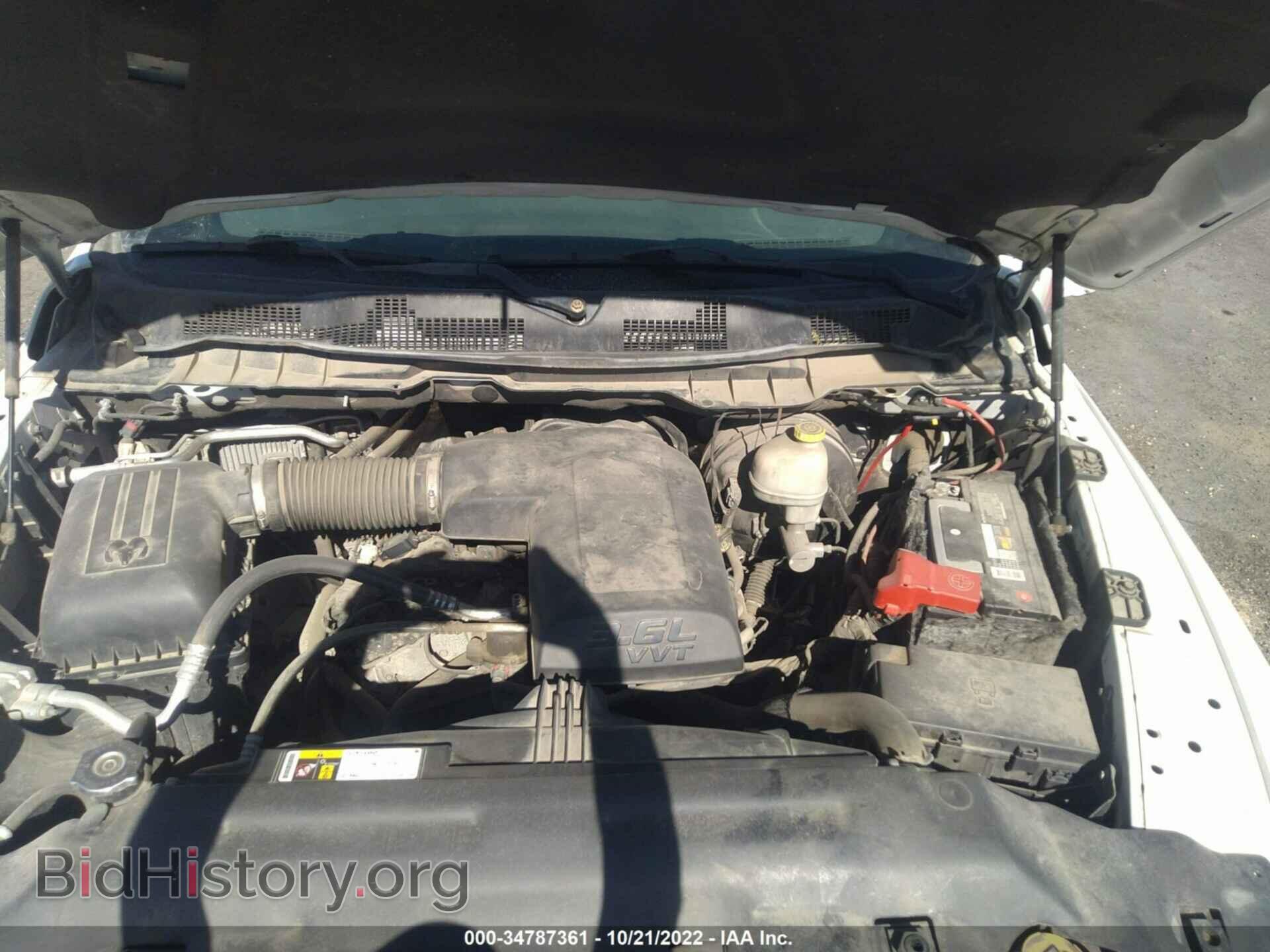 2015 RAM 1500 - VIN: 3C6JR7DG8FG564355 - Фото 10