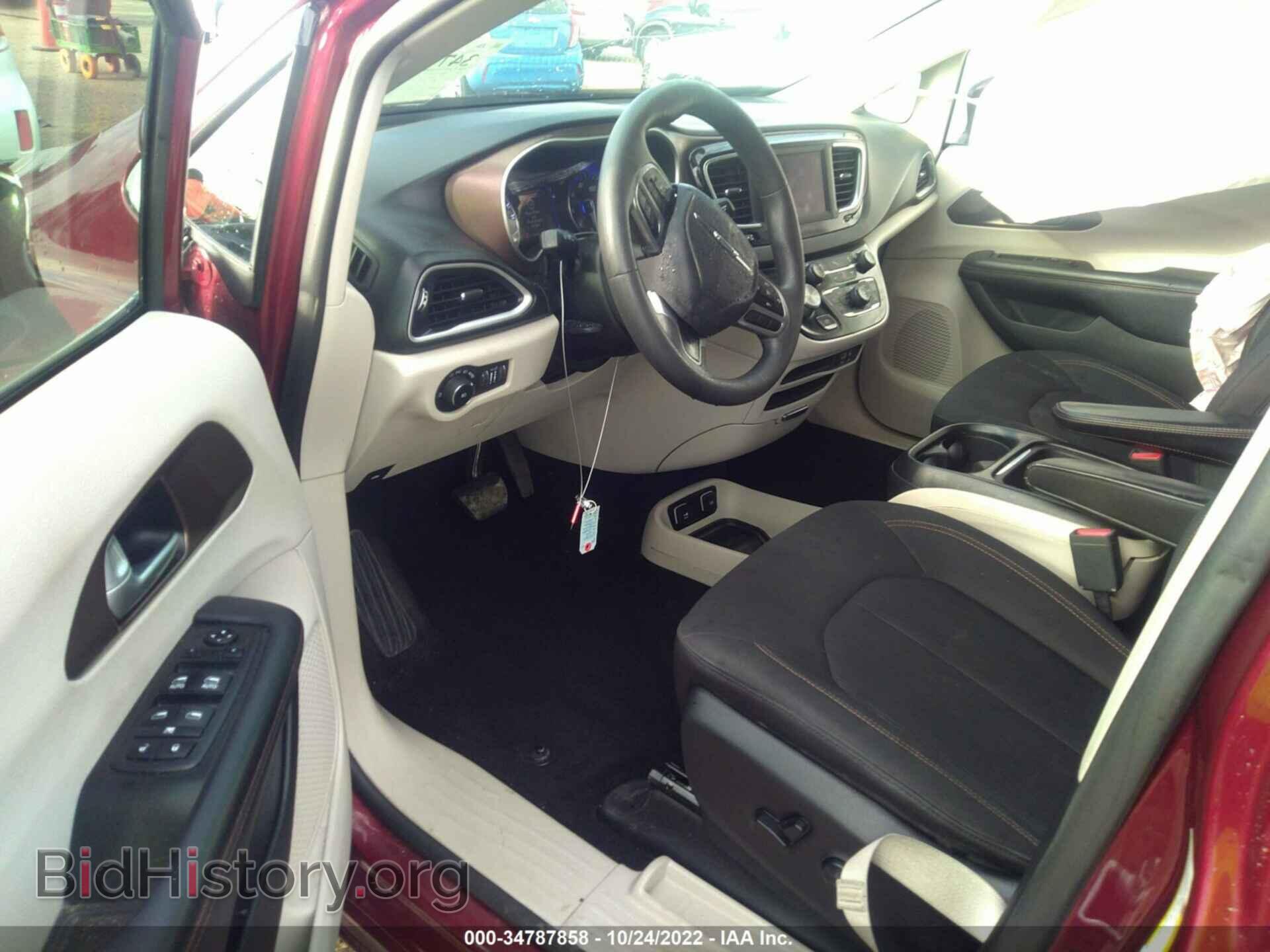 2018 CHRYSLER PACIFICA - VIN: 2C4RC1FG5JR122644 - Photo 5