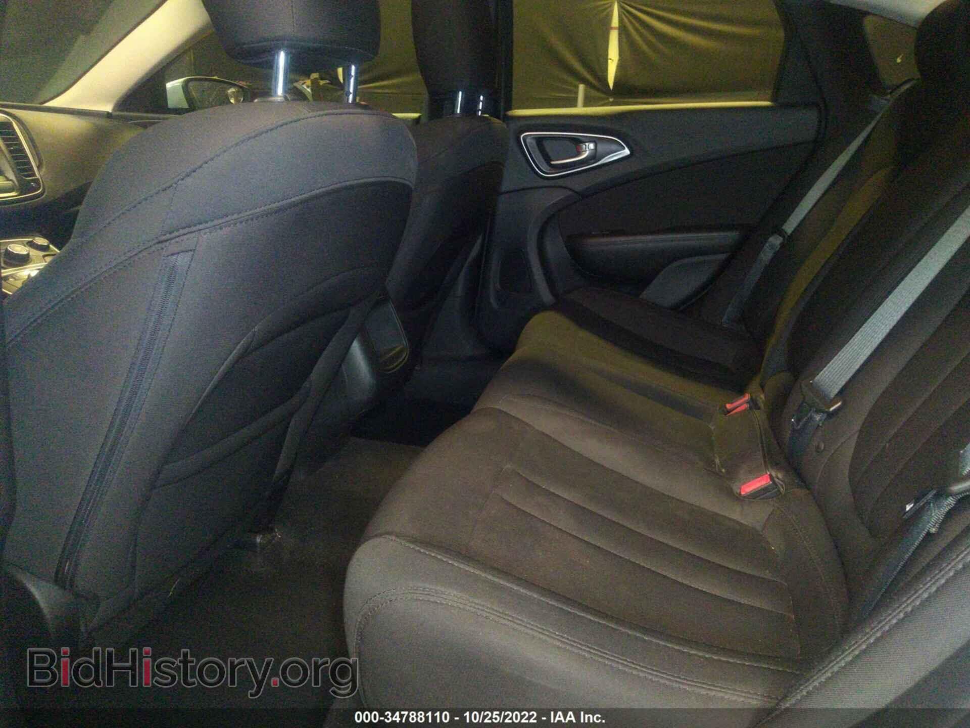 2015 CHRYSLER 200 - VIN: 1C3CCCAB1FN750948 - Фото 8
